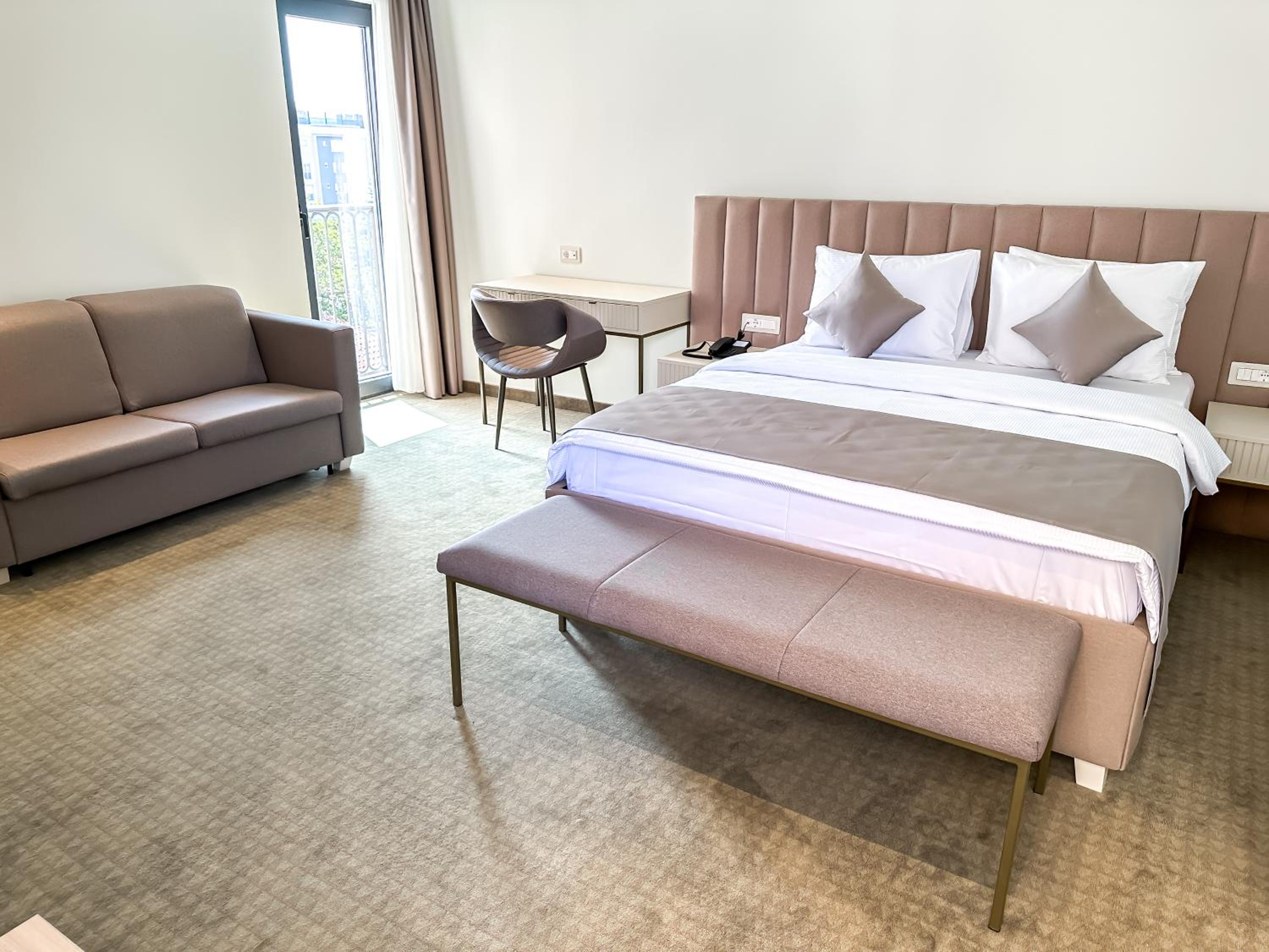 Superior Double or Twin Room with Terrace