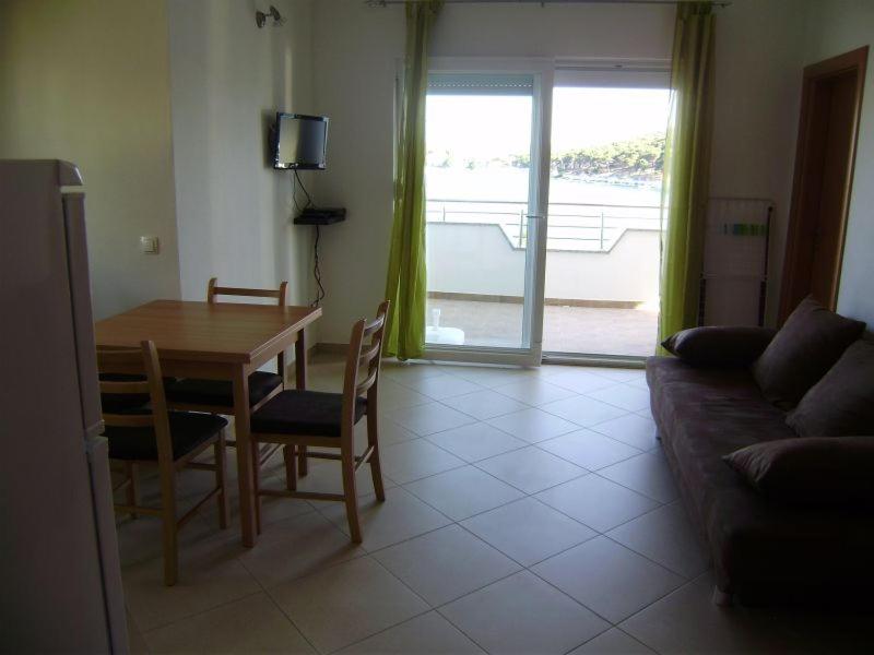 Apartment with Sea View photo 3