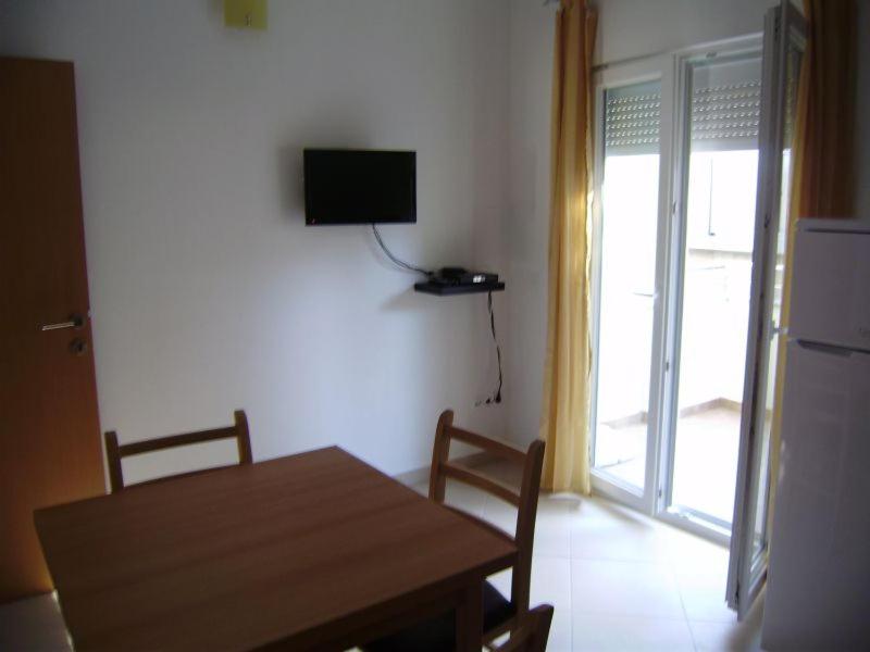 Apartment with Sea View photo 2