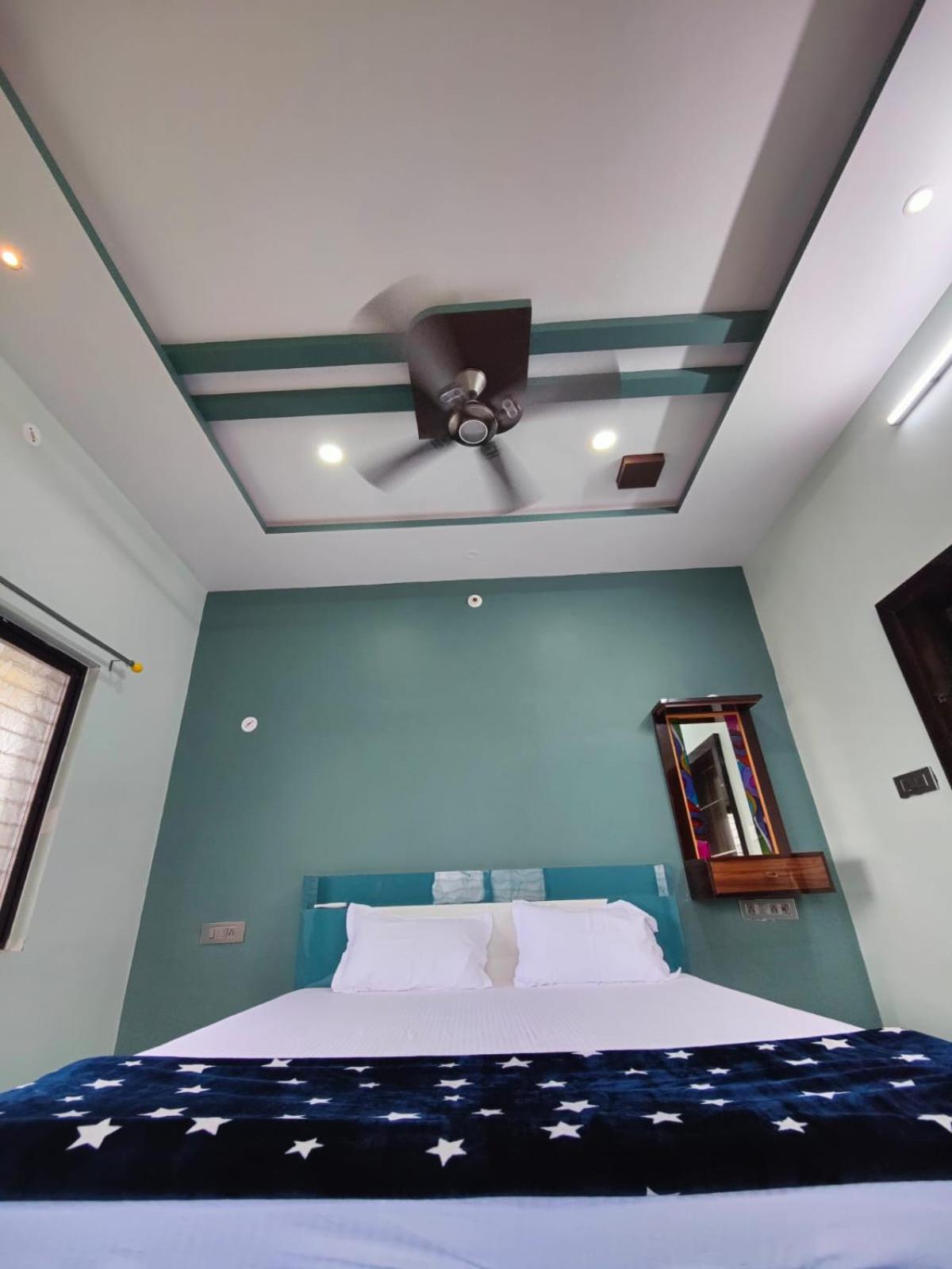 Deluxe Double Room photo 2