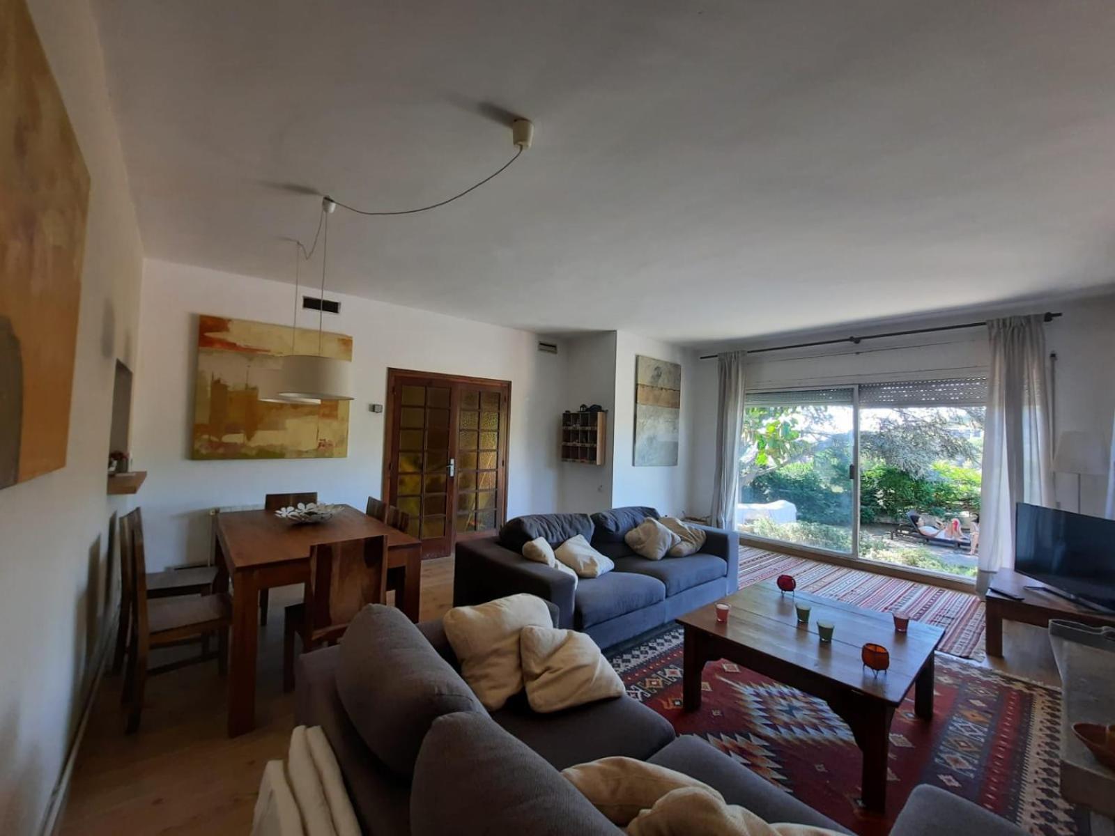 Casa de tres habitaciones
