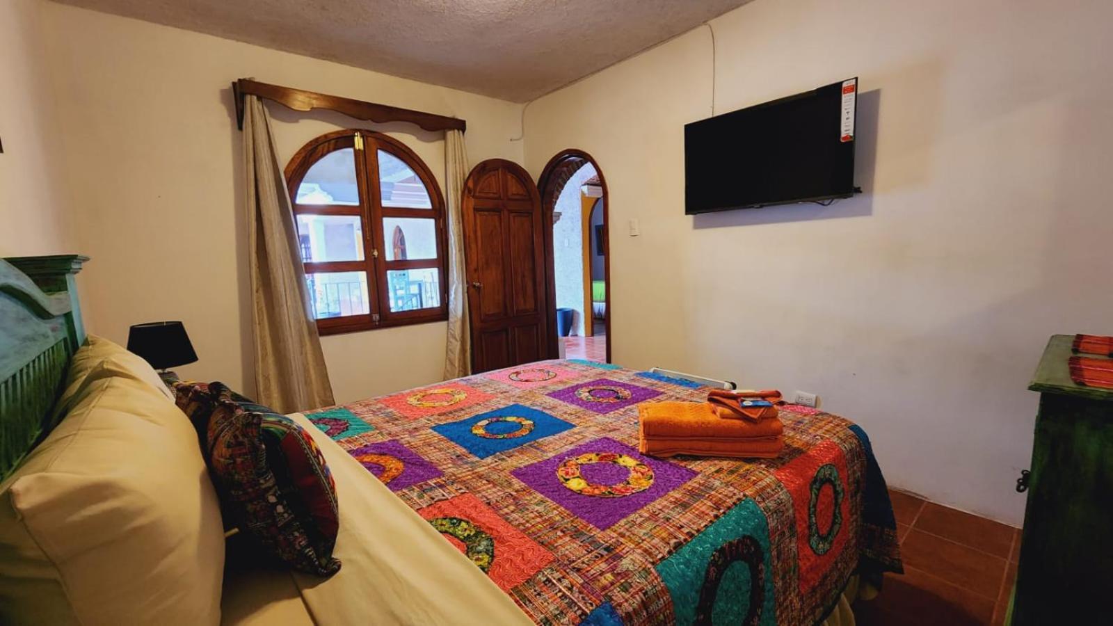 Double Room with Shared Bathroom
