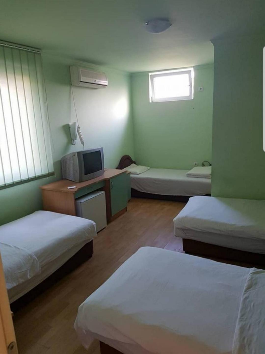 Quadruple Room photo 1