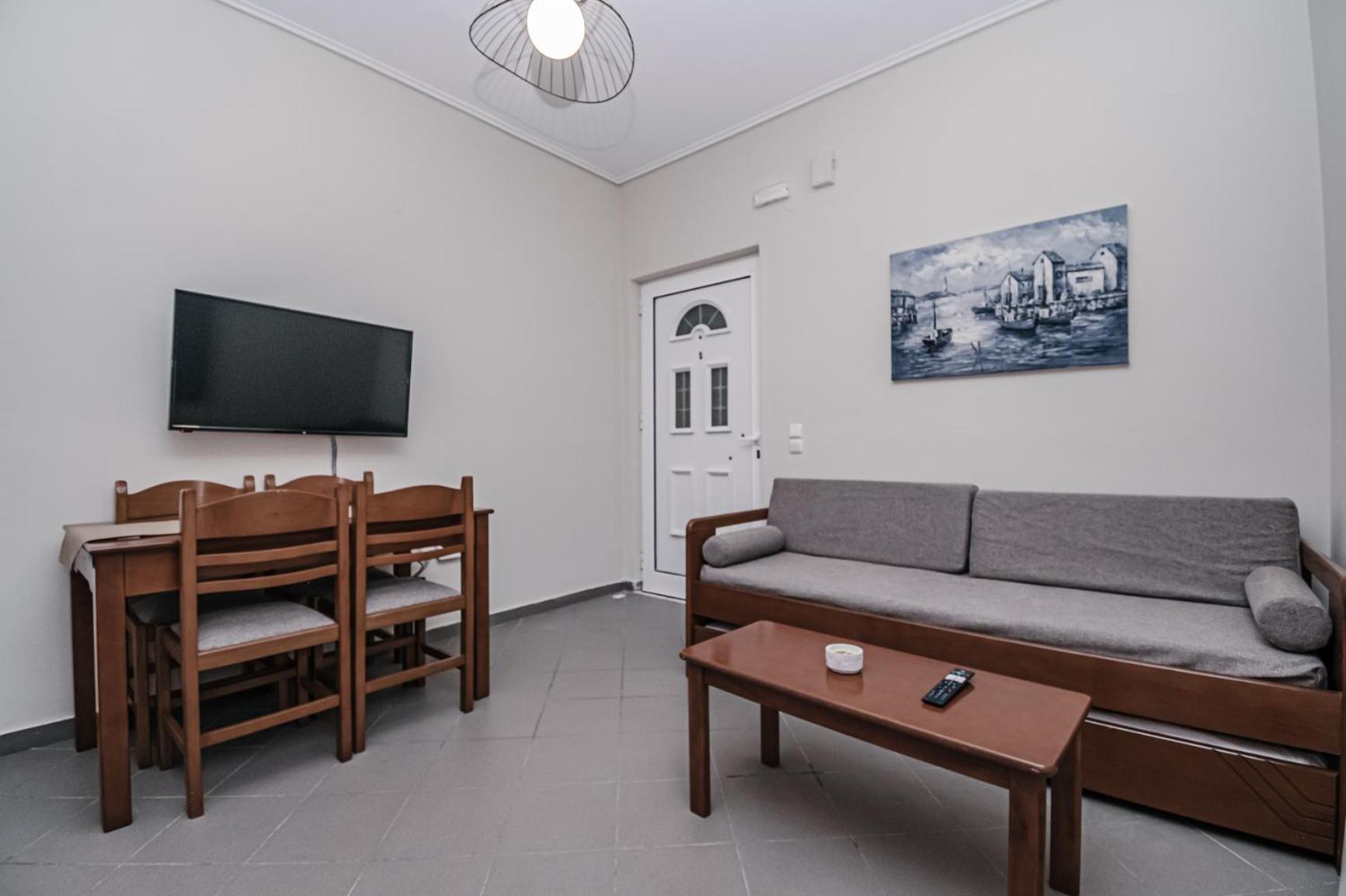 Apartment with Terrace photo 1