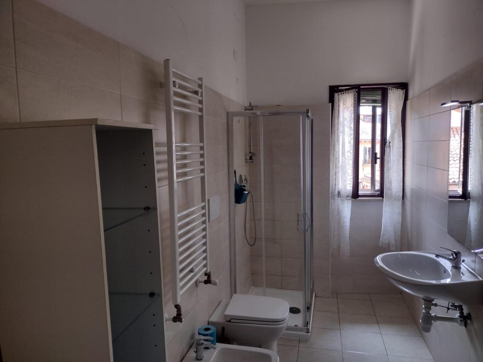 Twin Room With Shared Bathroom photo 2