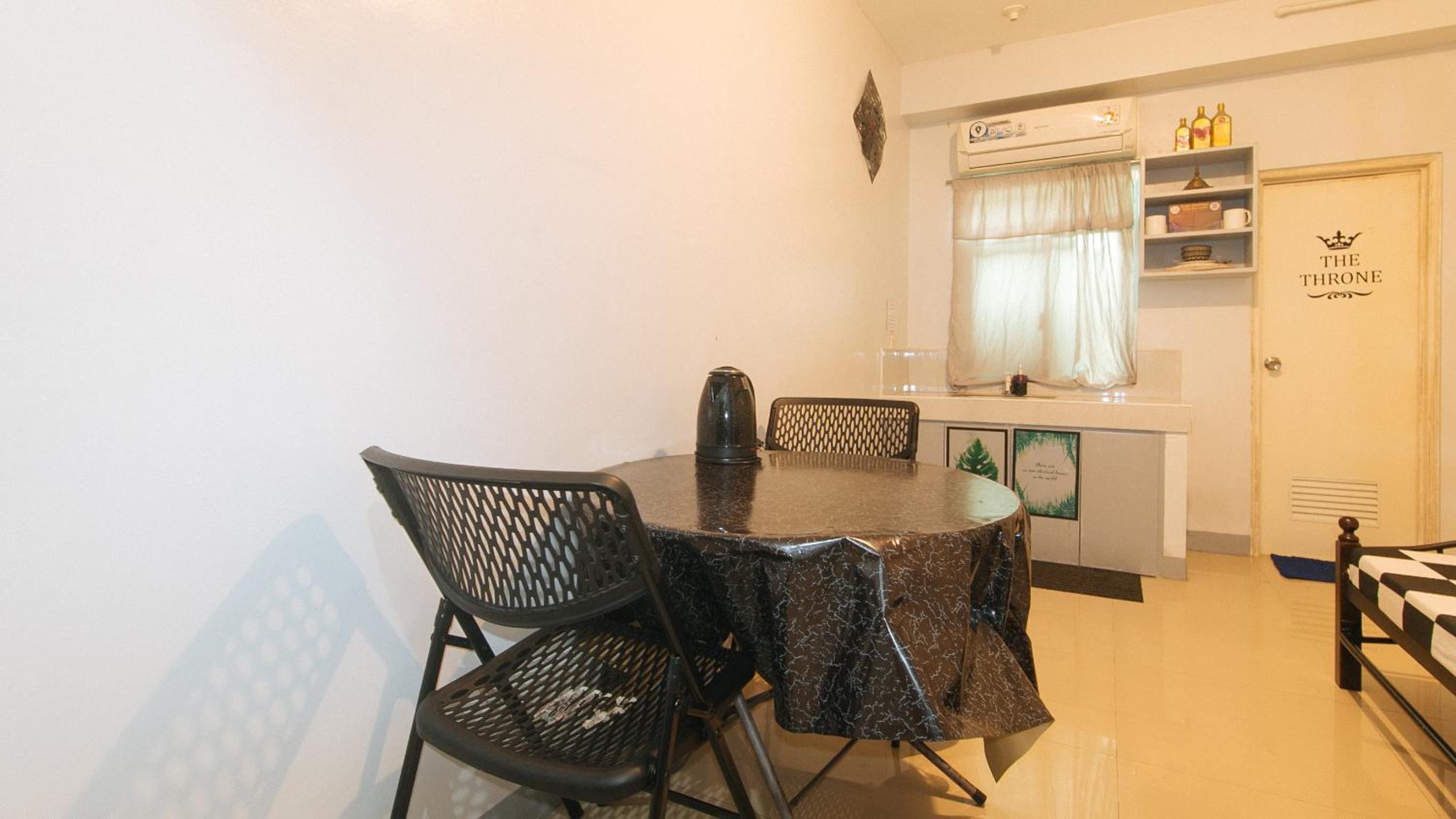 Standard Double Room - Photo 6