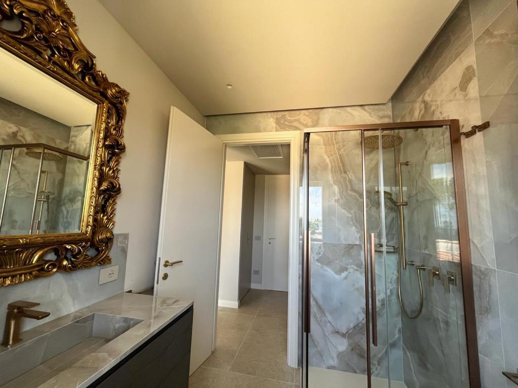 Superior Suite With Sea View photo 2