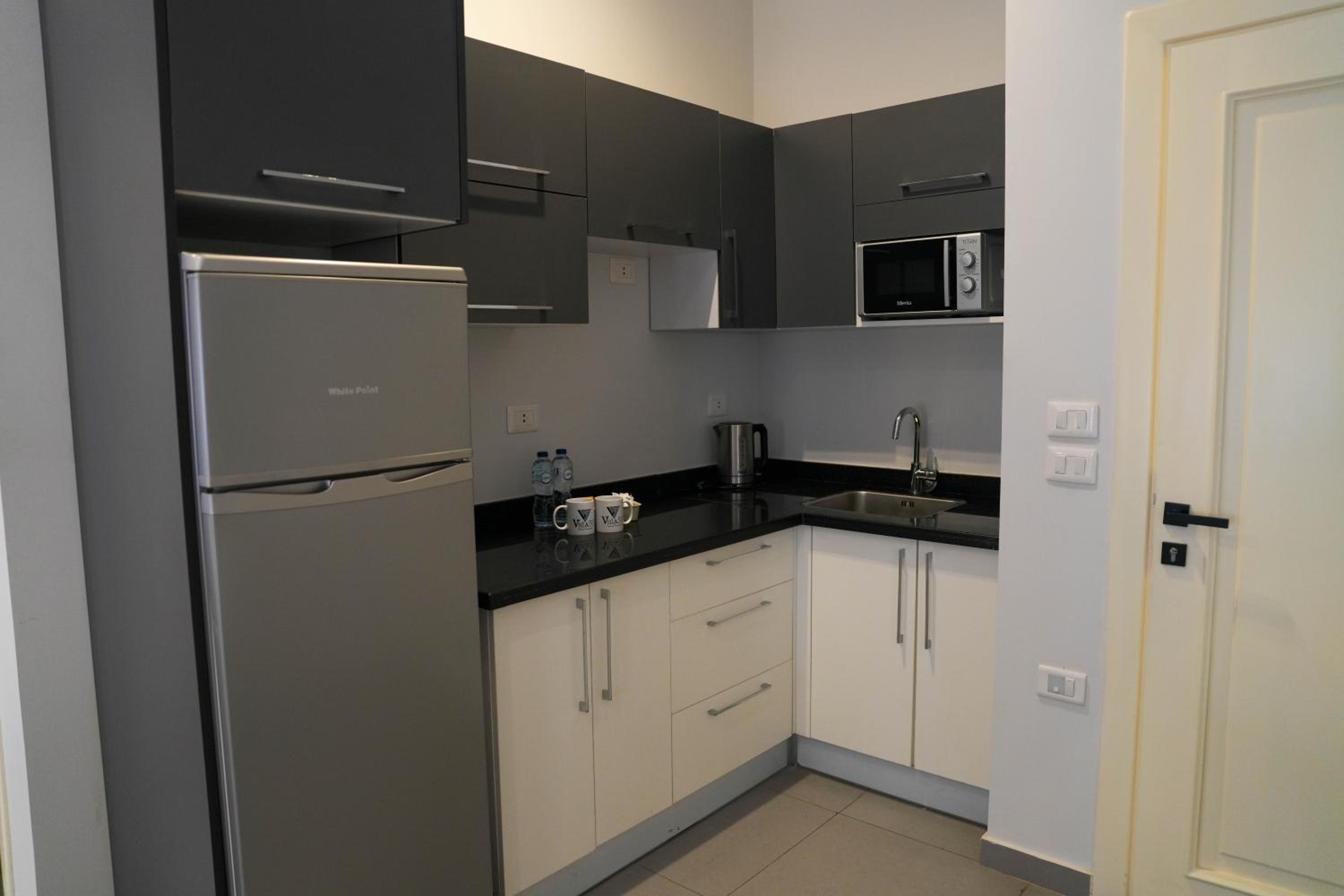 Basic Triple Room - Photo 44