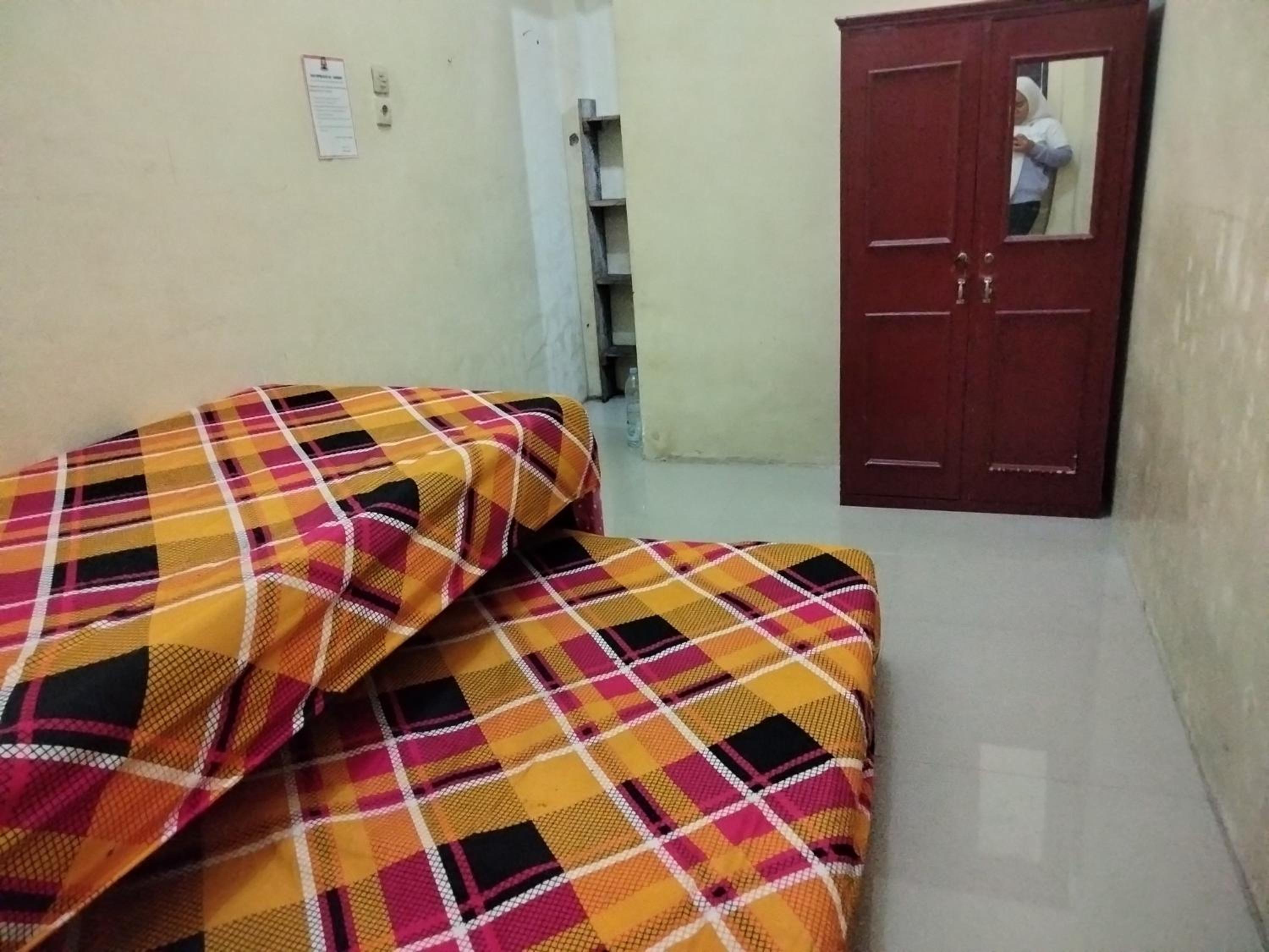 Budget Double Room photo 2