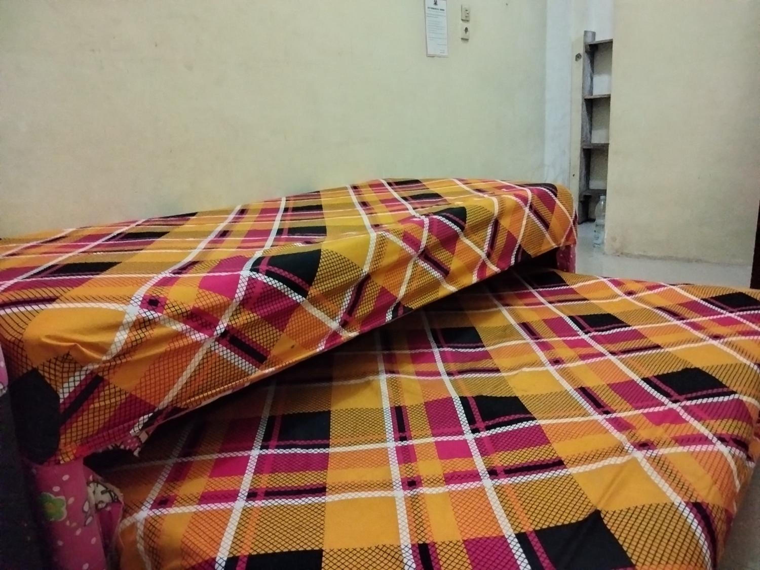 Budget Double Room photo 3