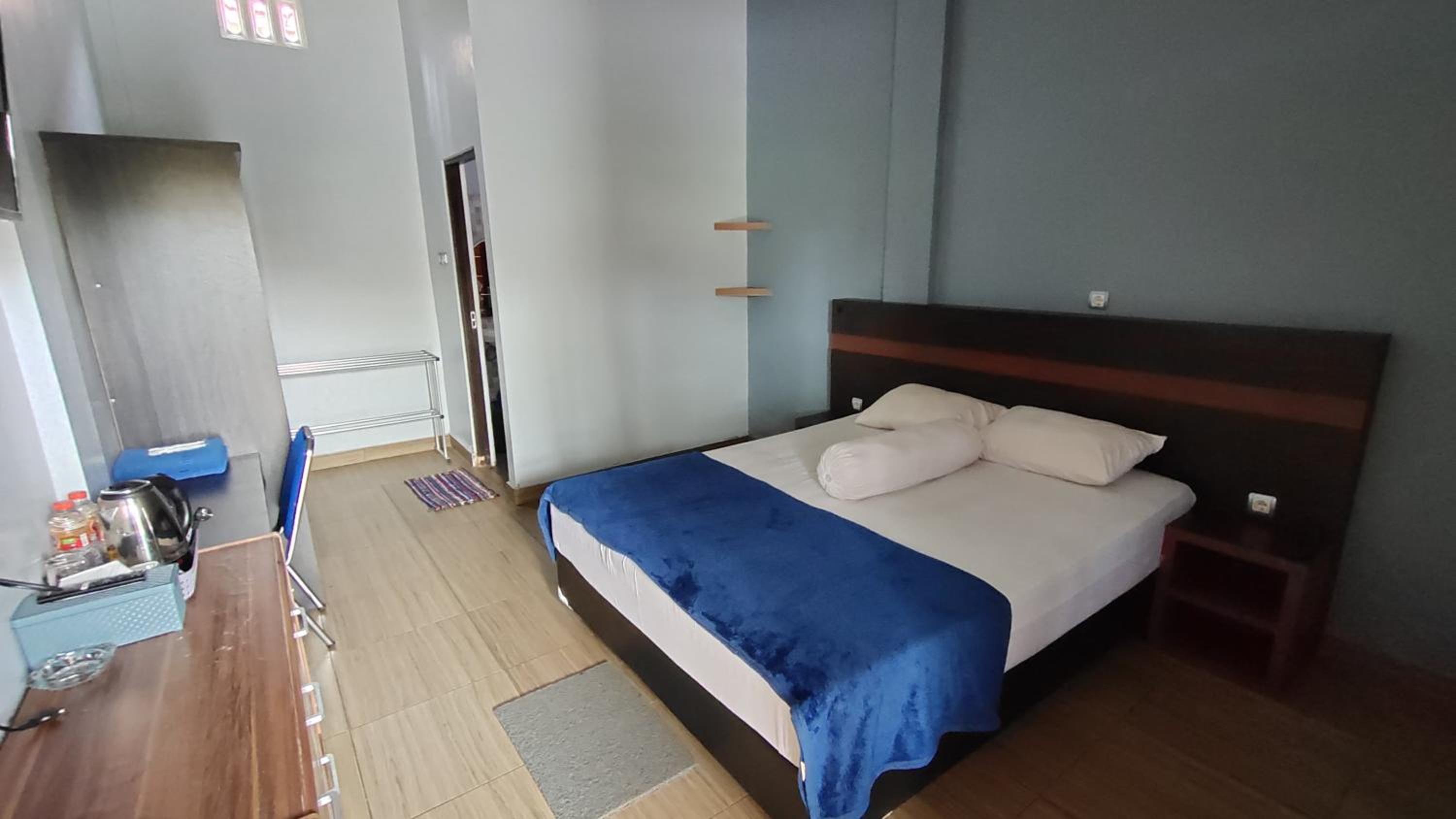 Standard Double Room - Photo 5