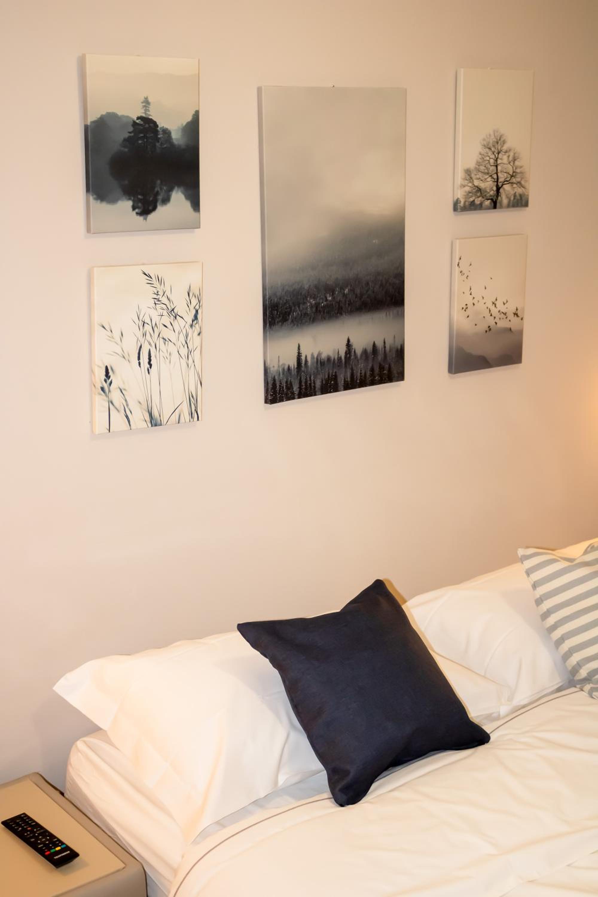 Apartment - Ground Floor photo 2