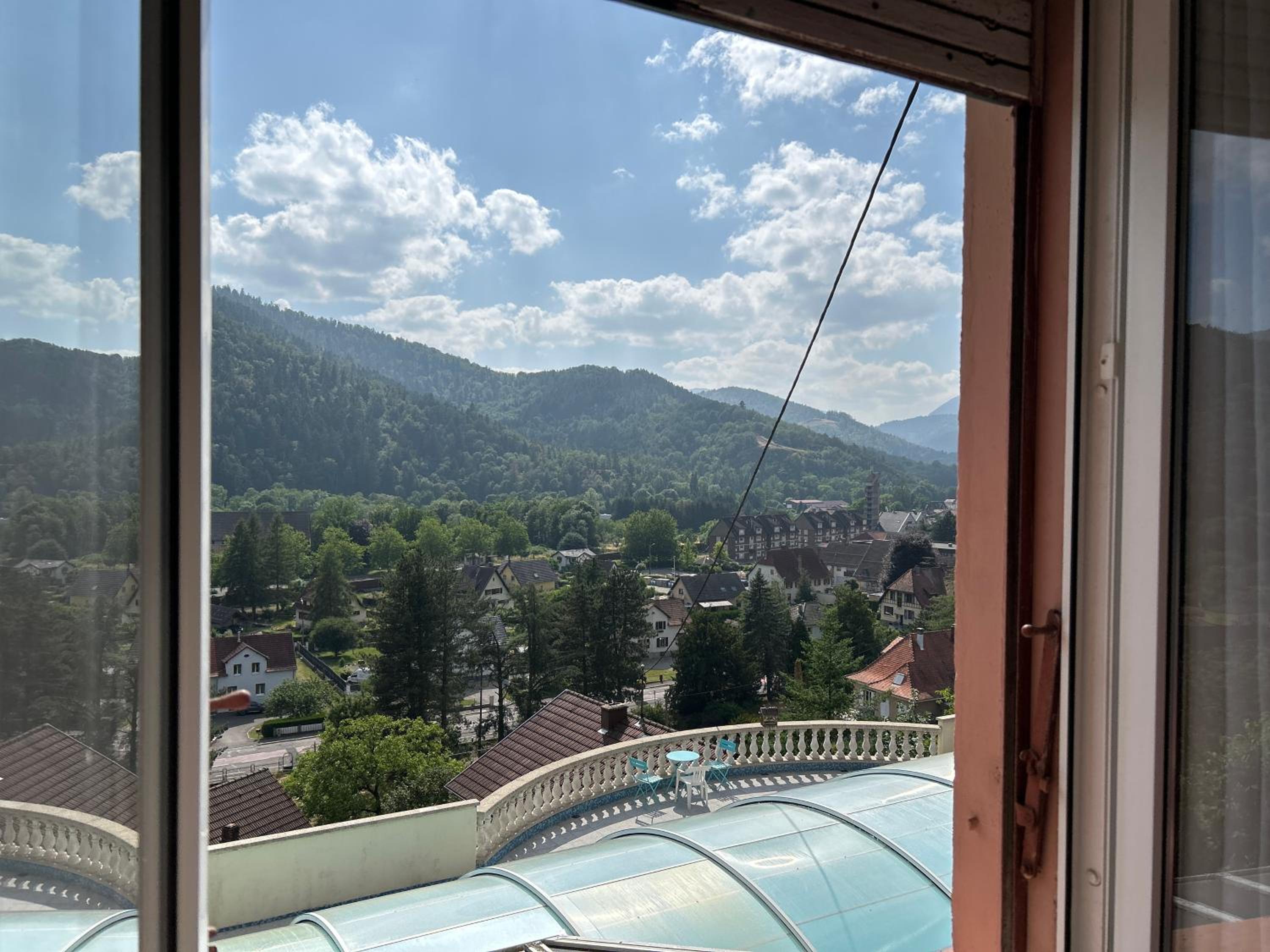 Double Room with Mountain View - Photo 5