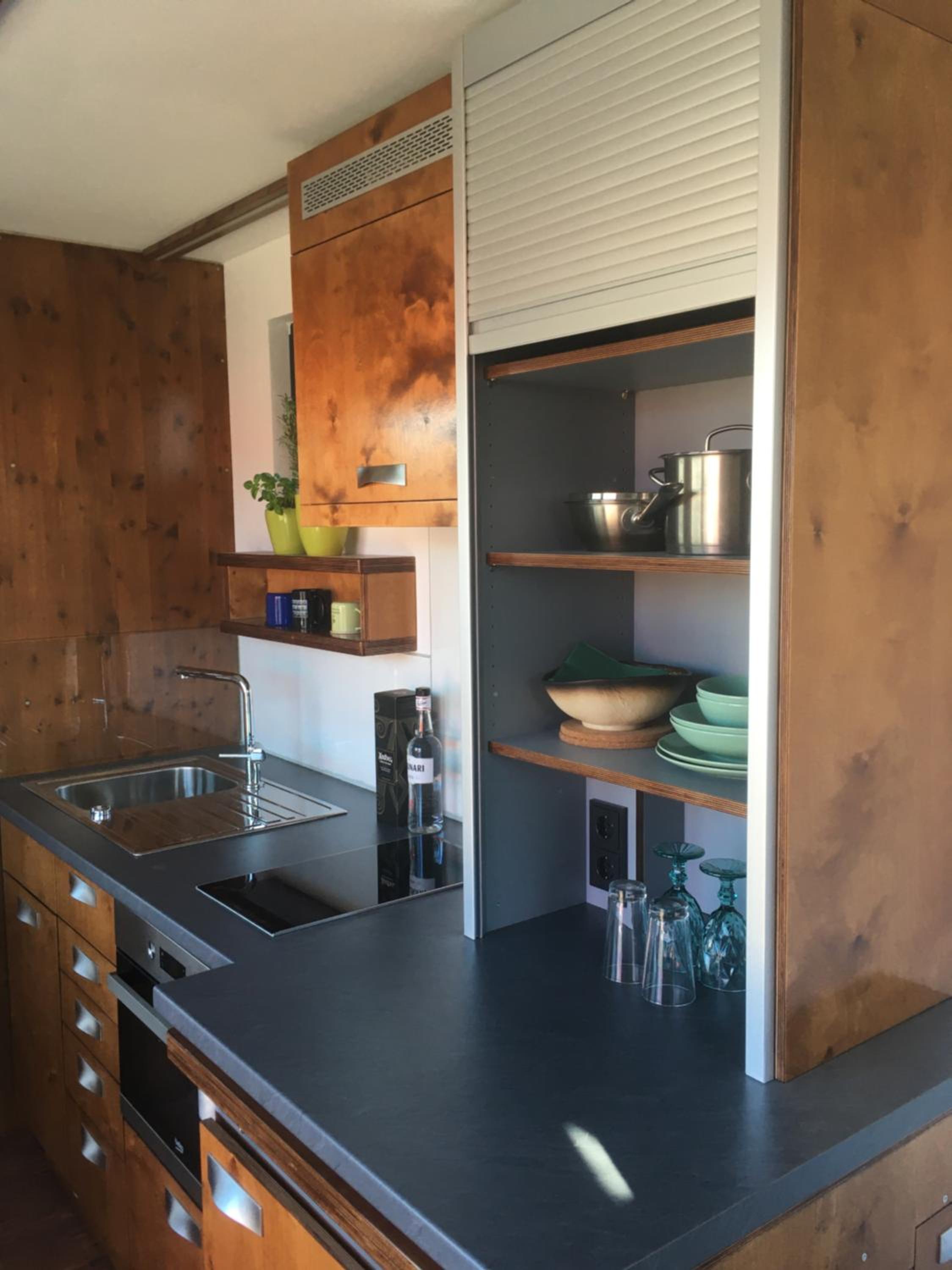 One-Bedroom House photo 2