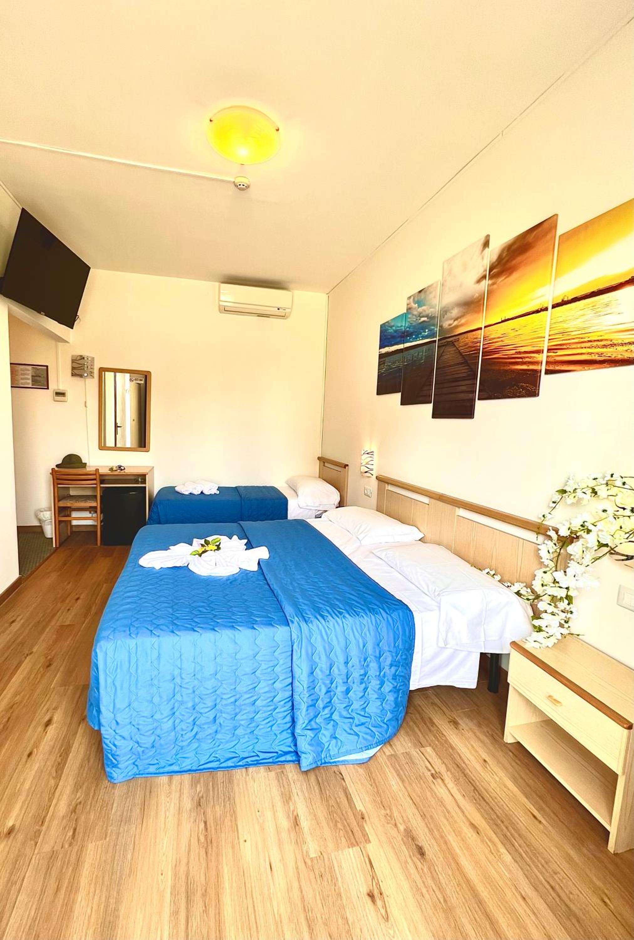 Triple Room with Parking - Photo 4