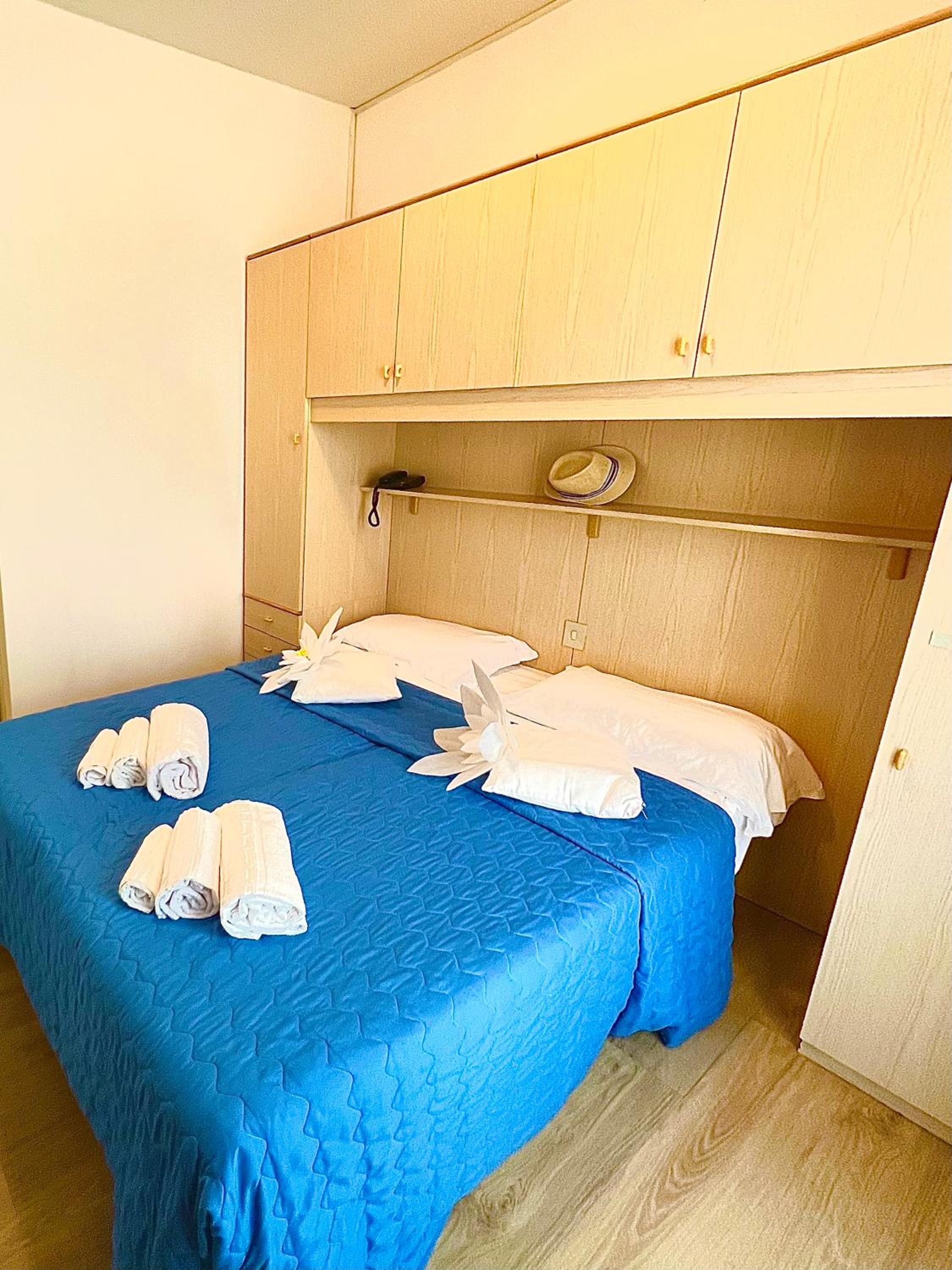 Single Room with Parking photo 2