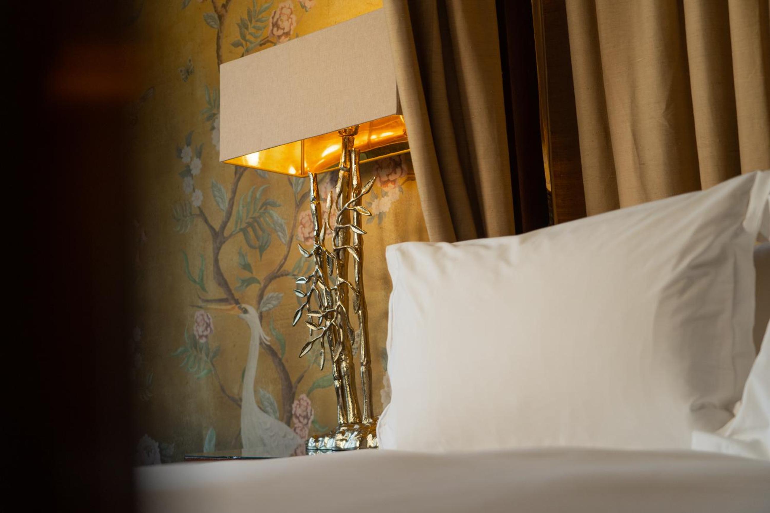 Suite - Willoughby - Photo 5