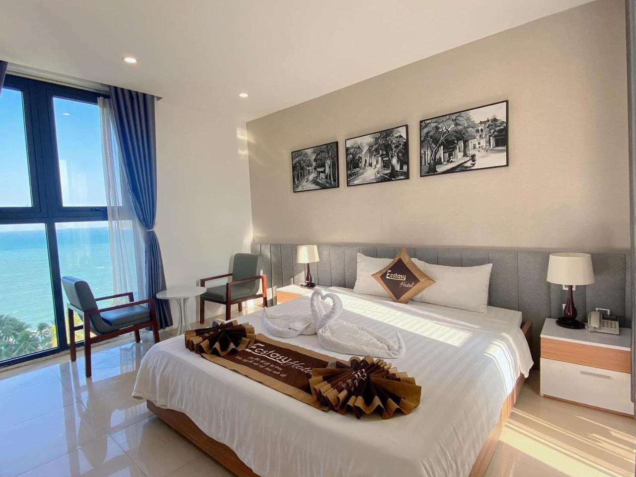Deluxe Double Room with Sea View