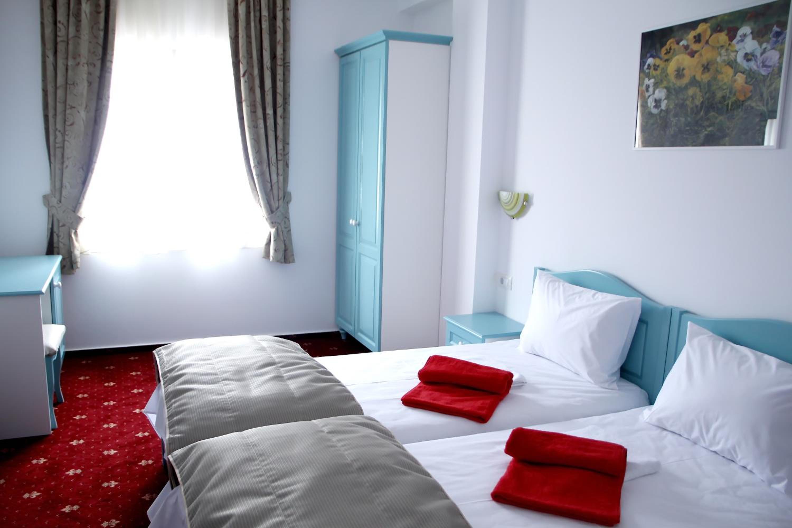 Twin Room photo 2