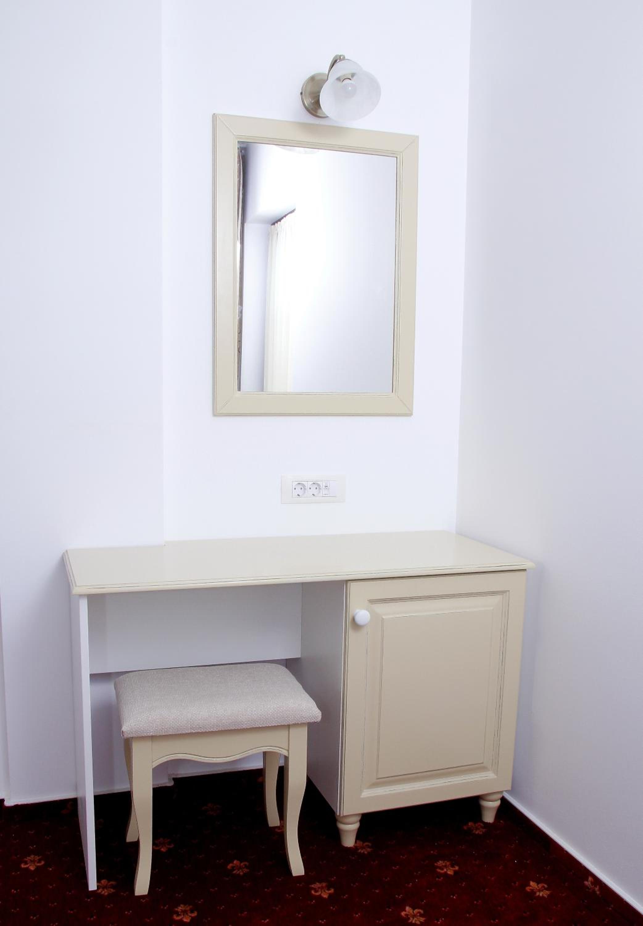 Double Room with Spa Bath photo 3