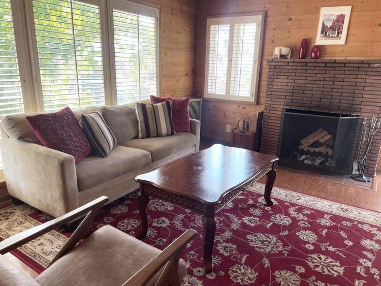 Queen Suite with Sofa Bed photo 1