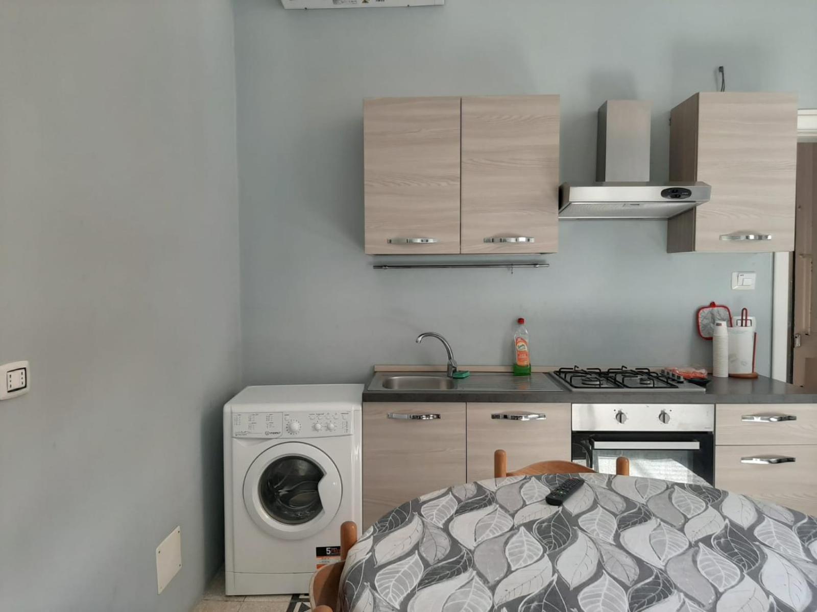 Apartment - Photo 32