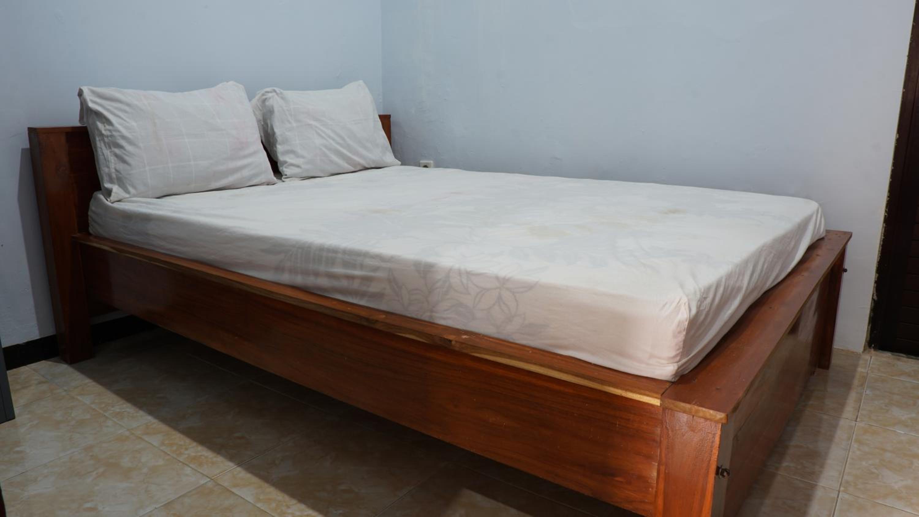 Standard Double Room - Photo 7