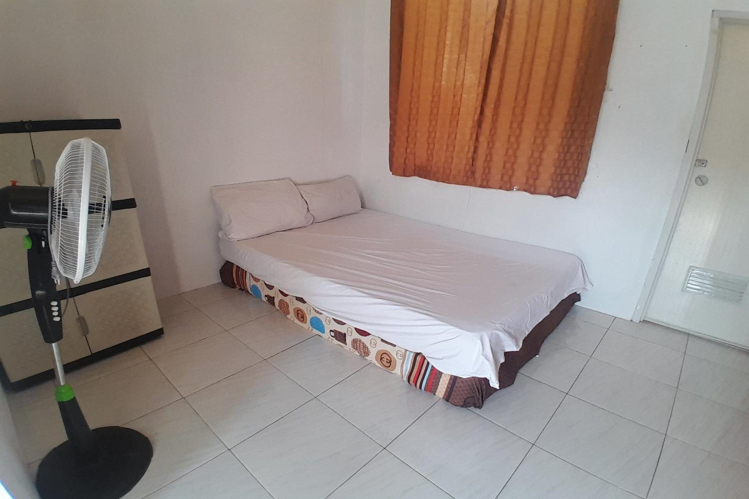 Budget Double Room - Photo 3
