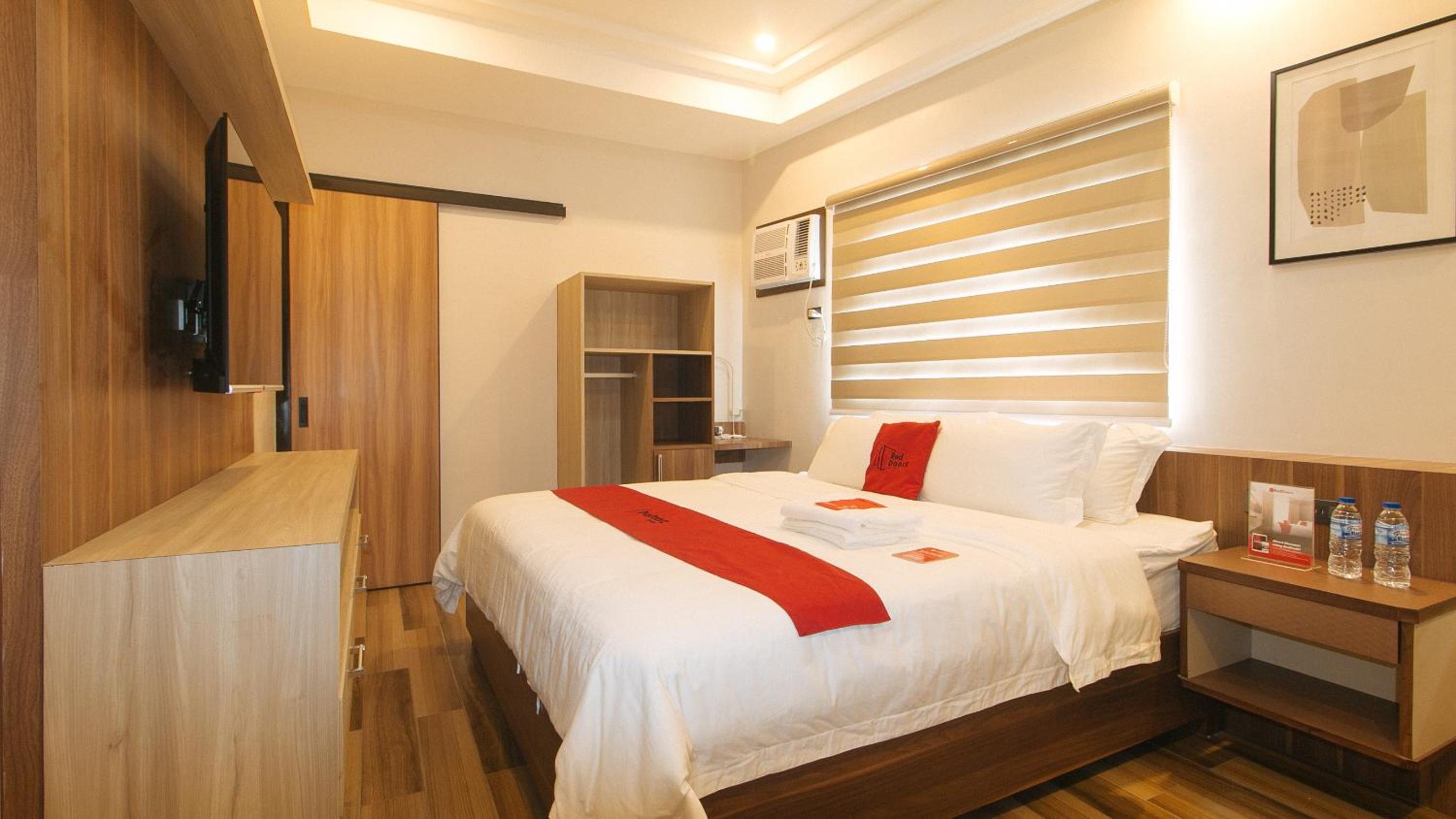 Standard Double Room - Photo 4