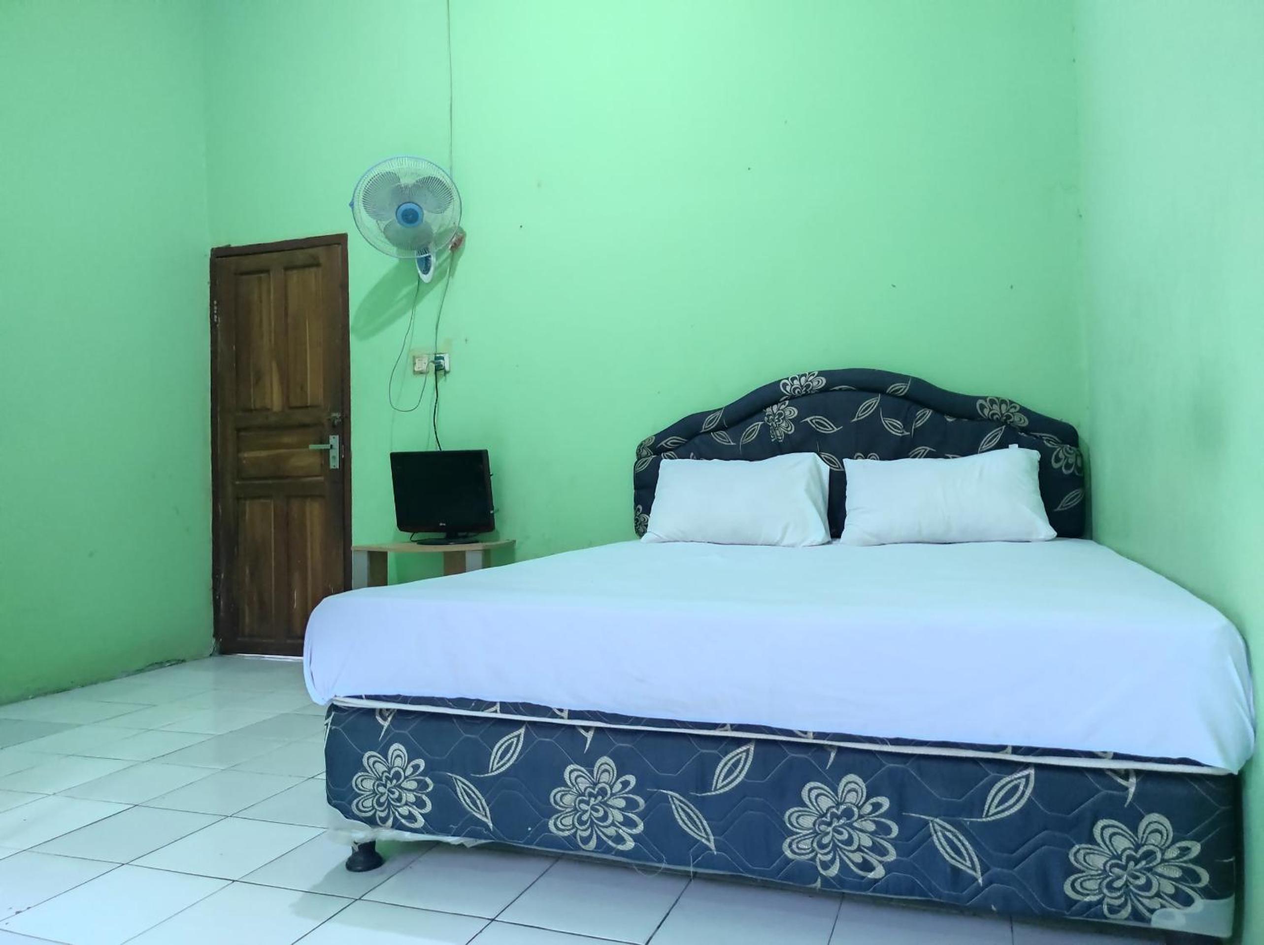 Standard Double Room - Photo 1