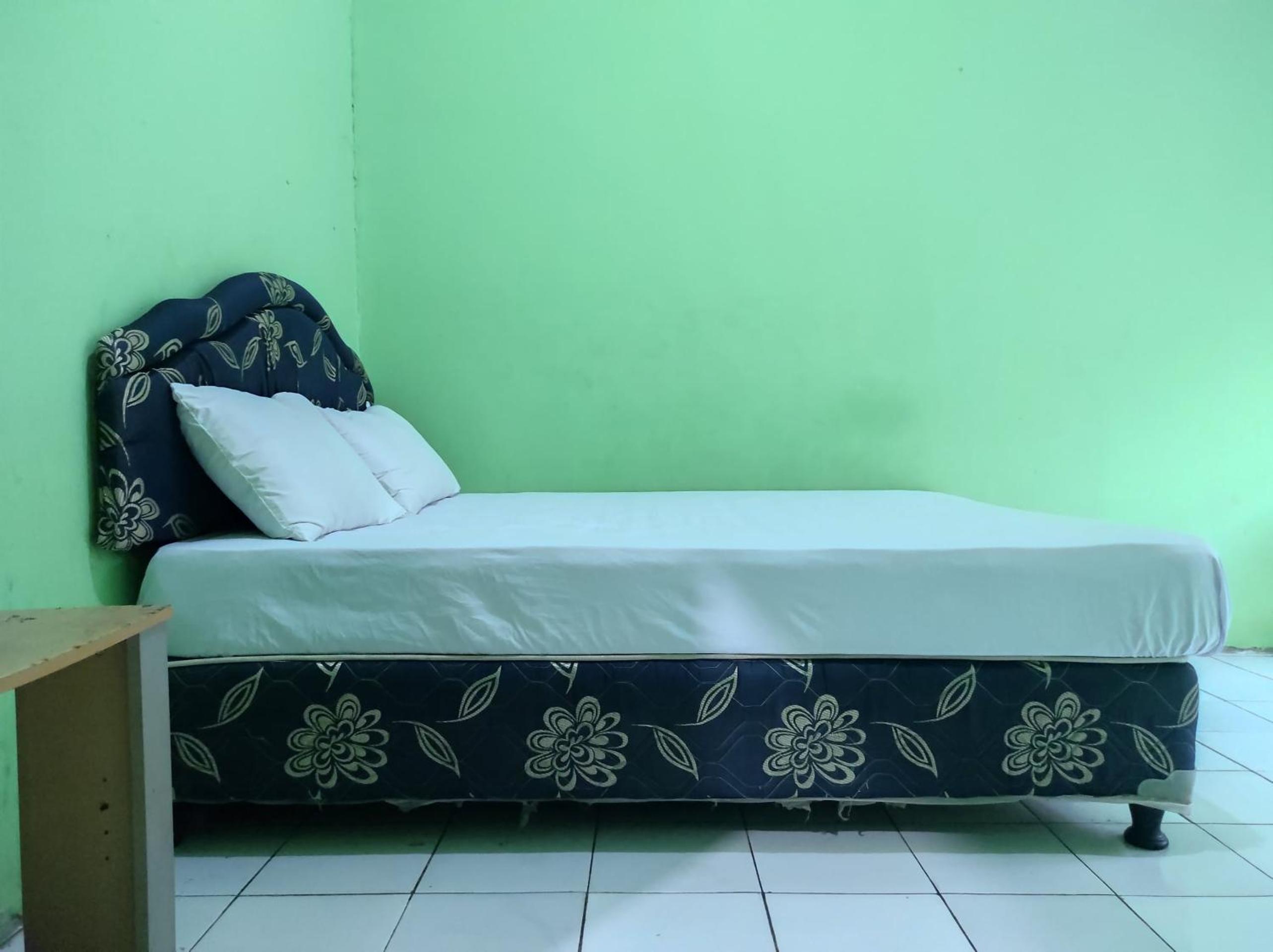 Standard Double Room - Photo 20