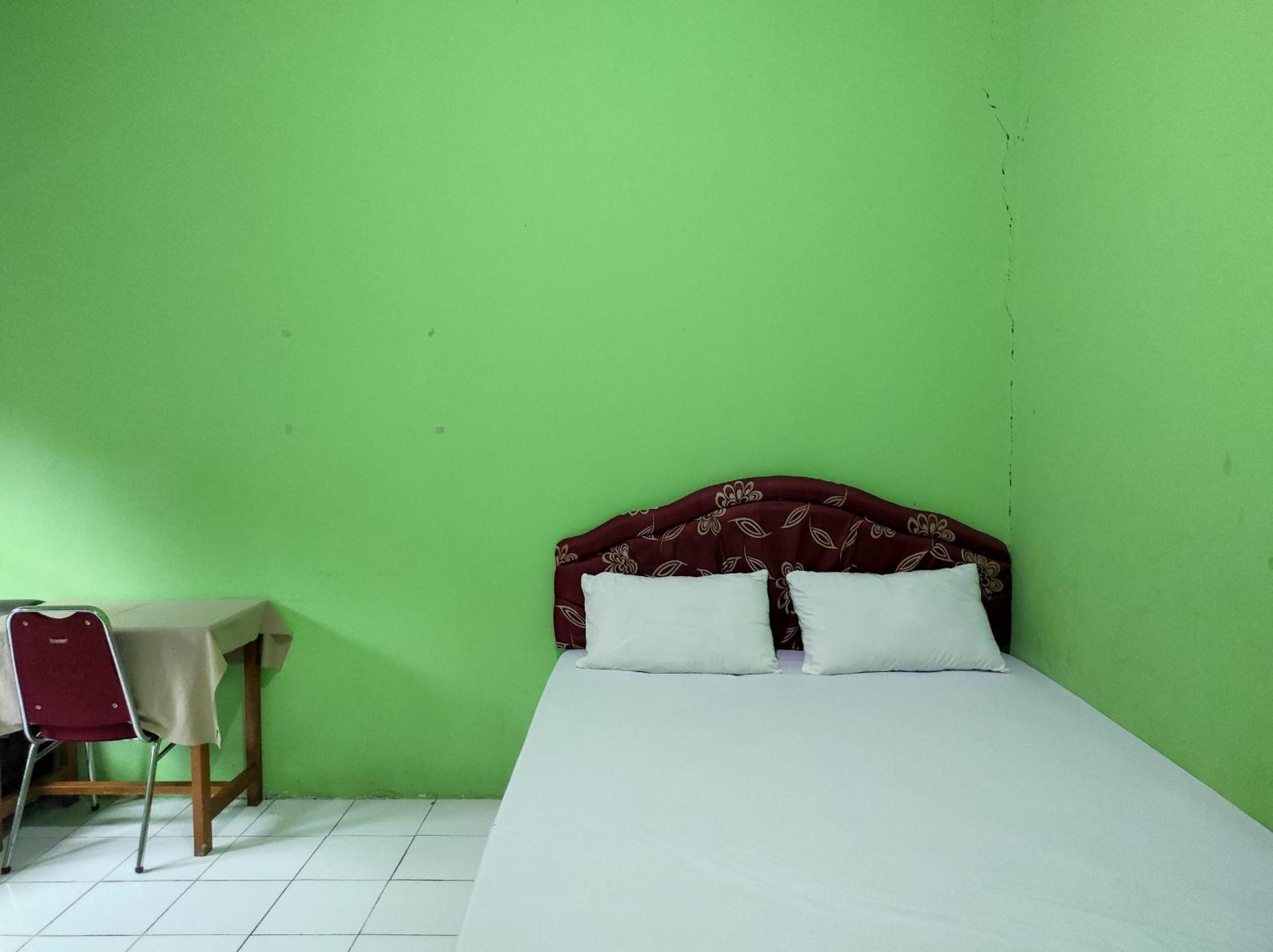 Standard Double Room - Photo 14