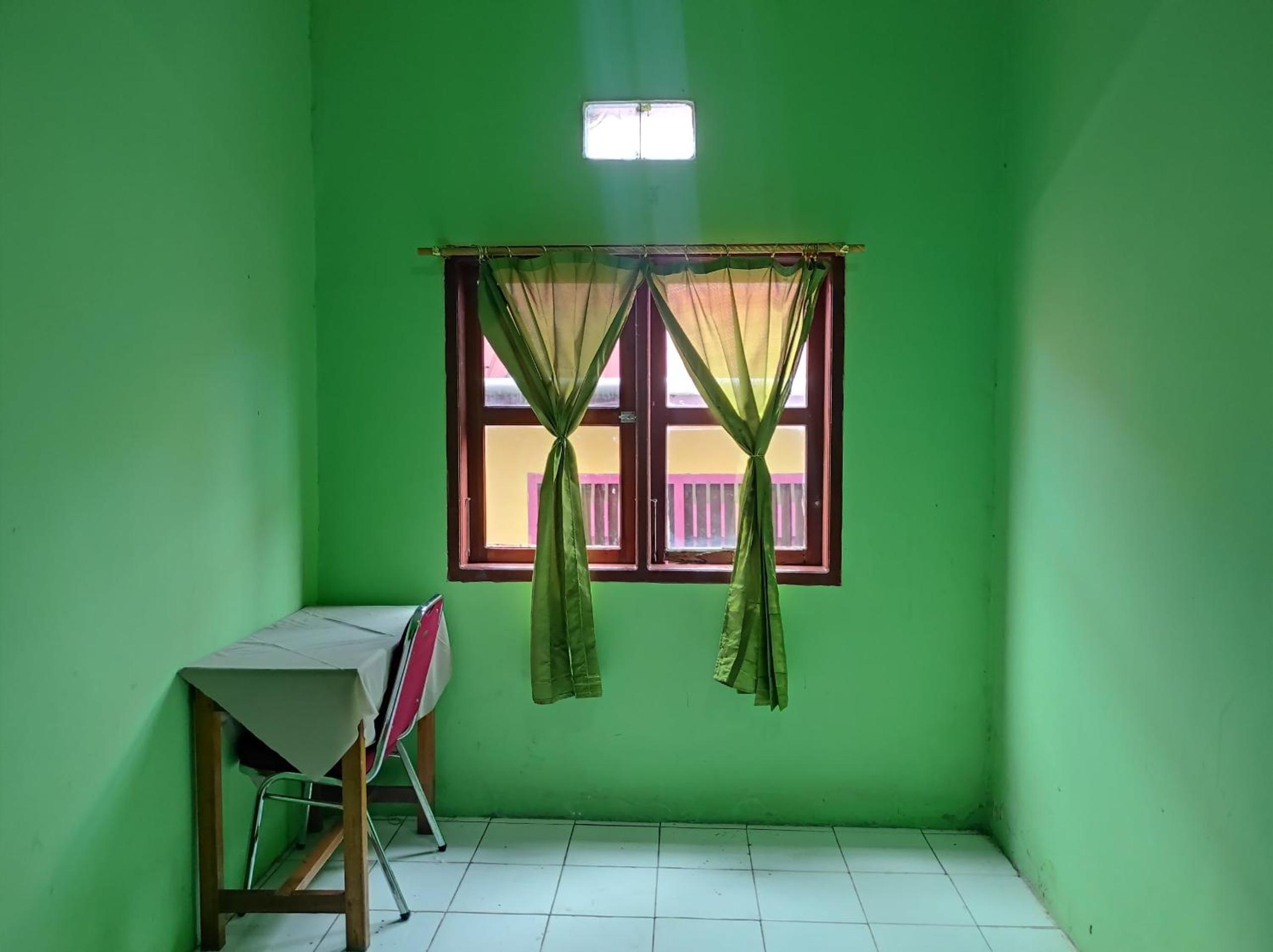 Standard Double Room - Photo 6