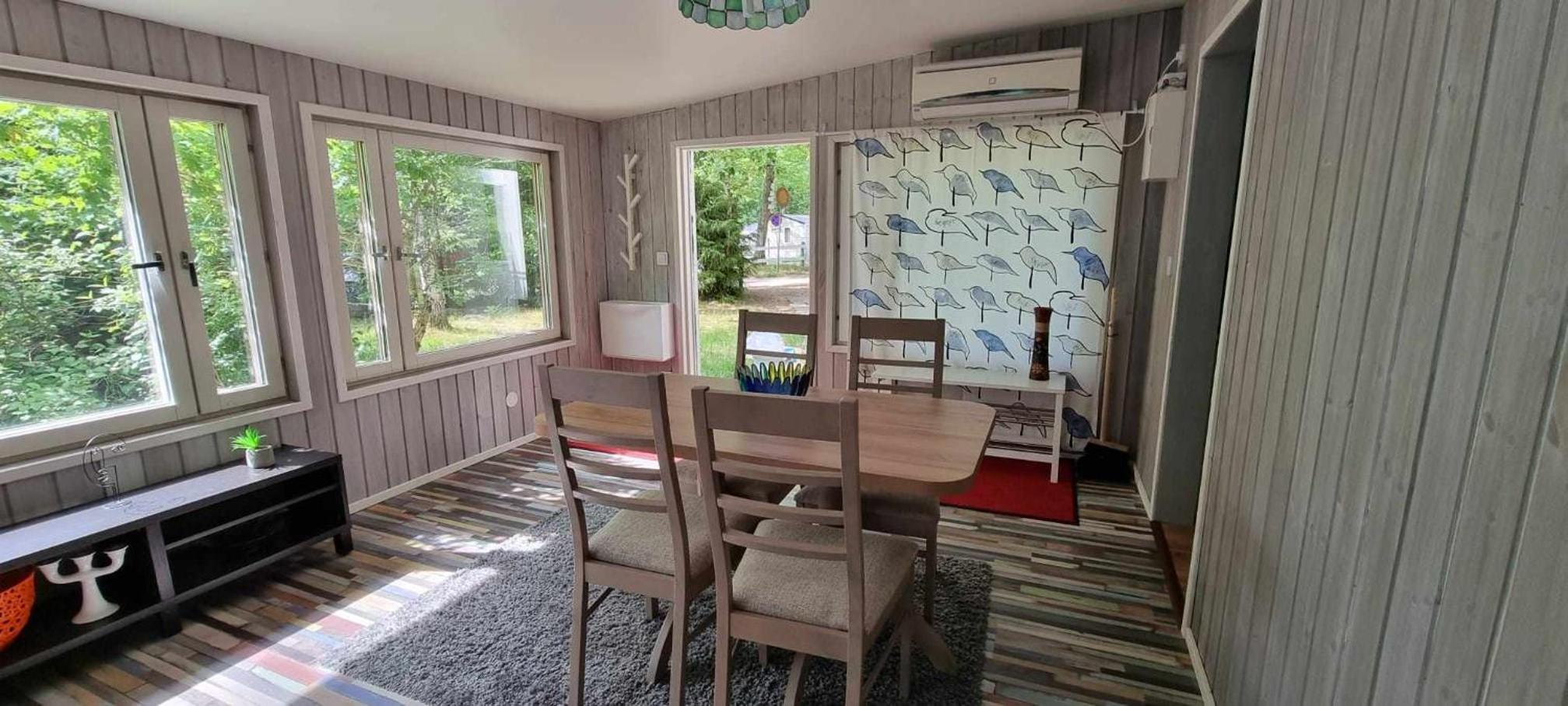 Superior Chalet - Photo 2