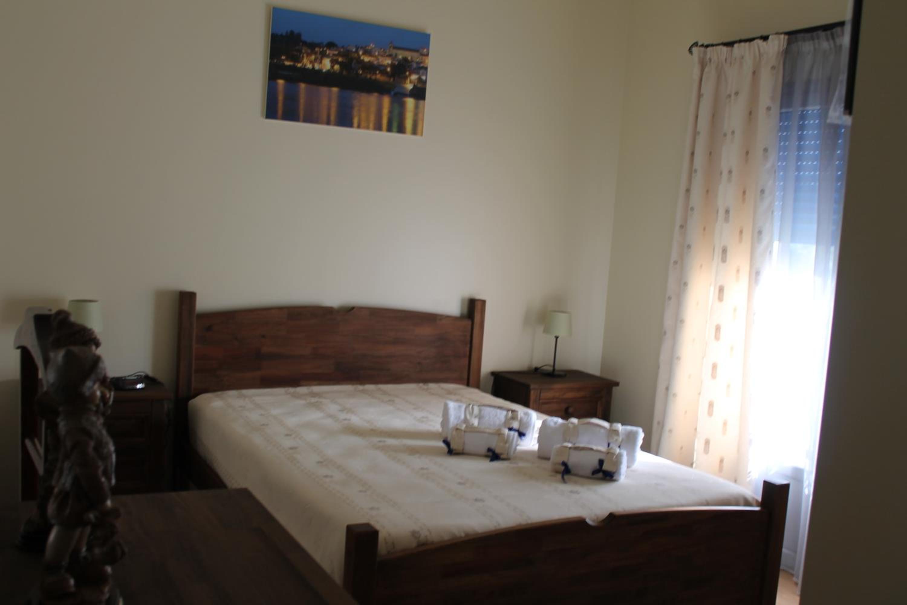 Double Room with Balcony - Photo 5