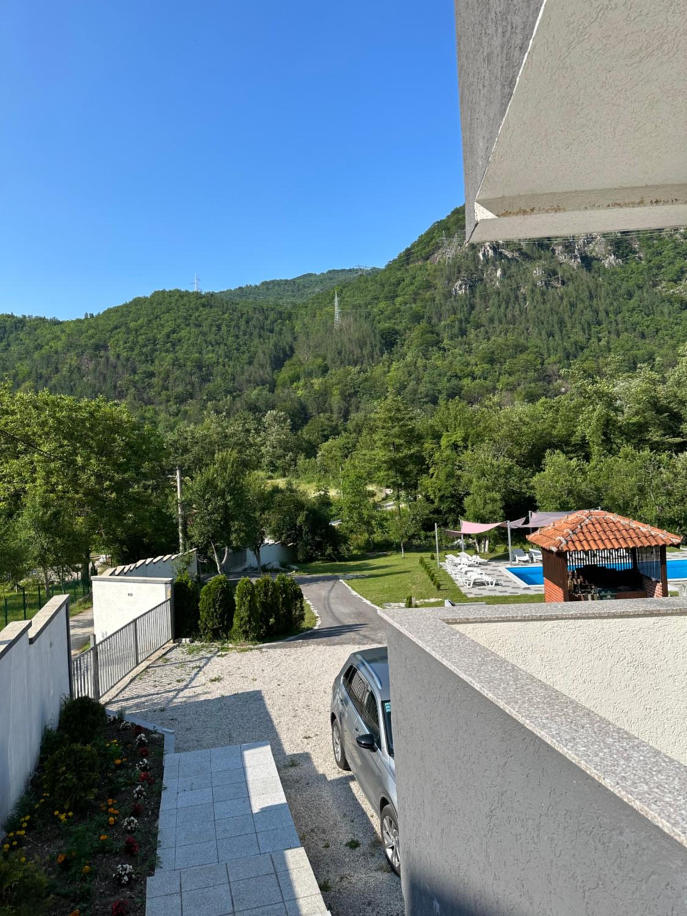 Apartment with Pool View  photo 3