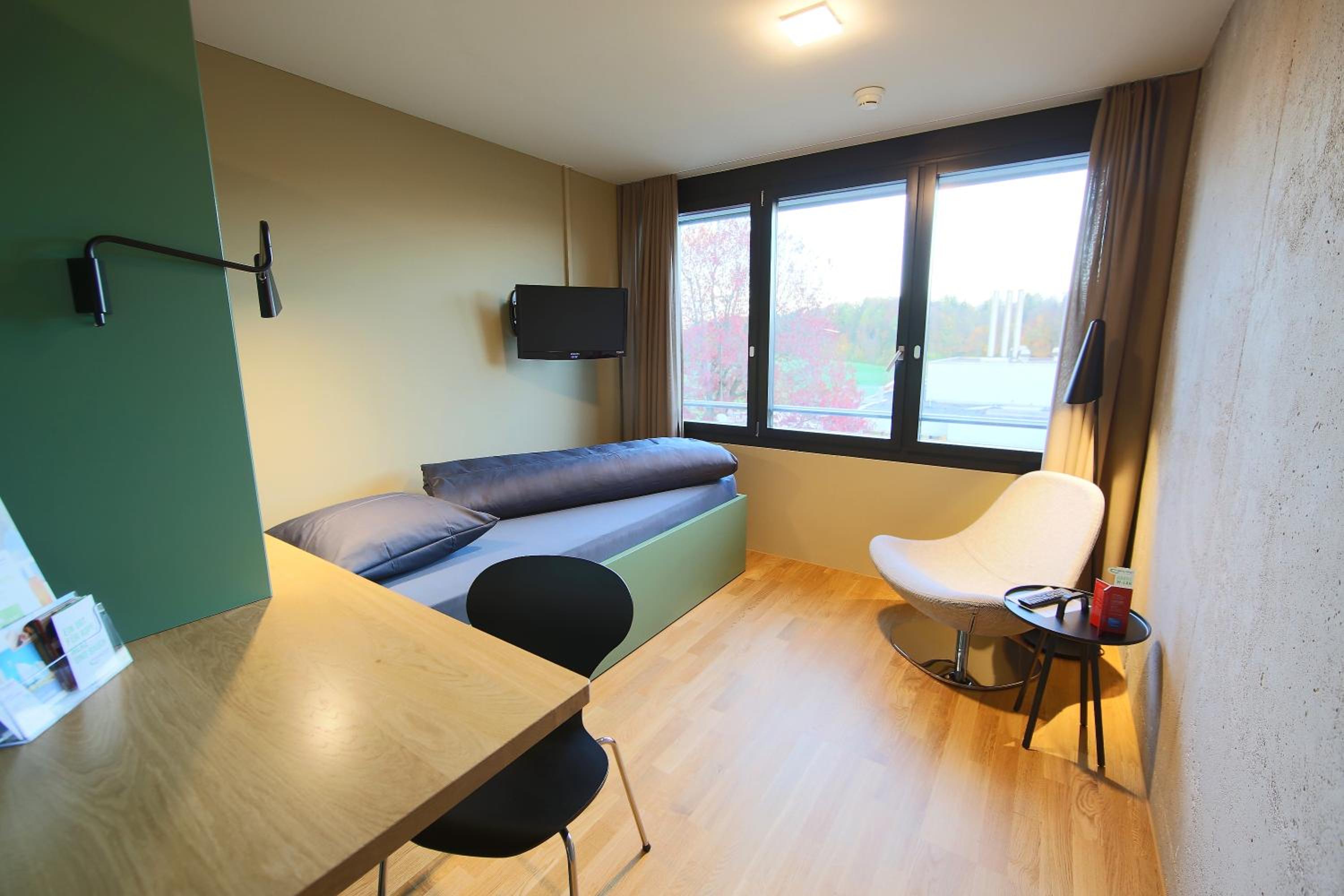 Premium Single Room