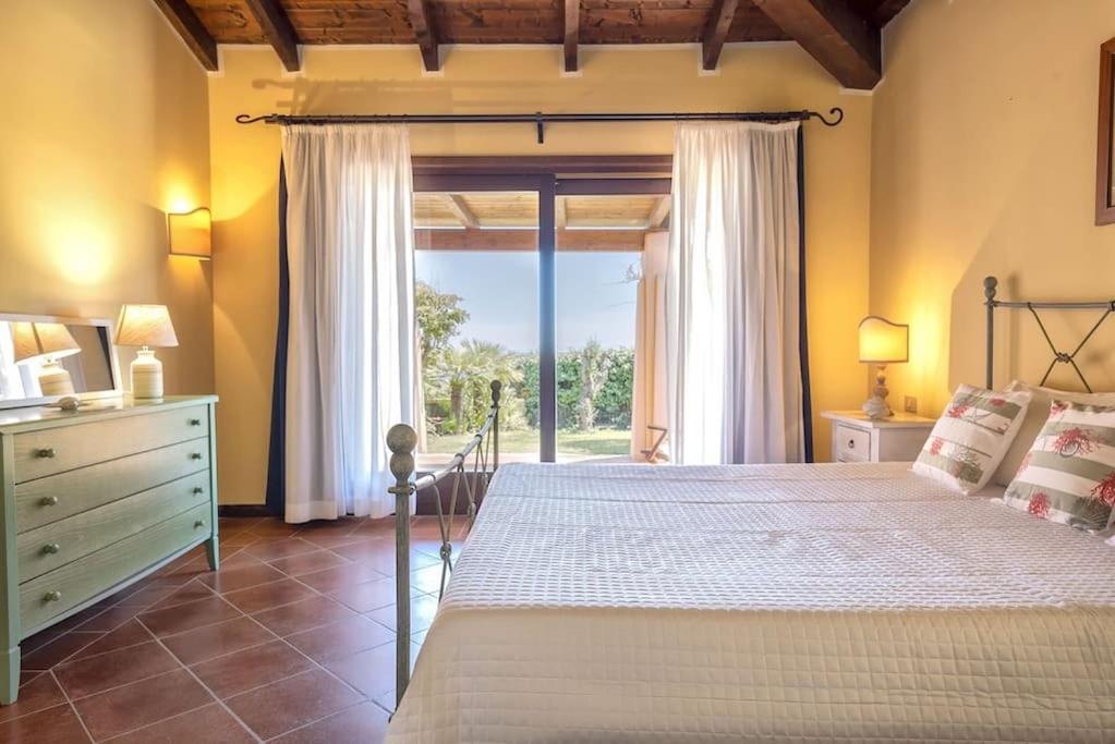 Three-Bedroom Villa photo 1