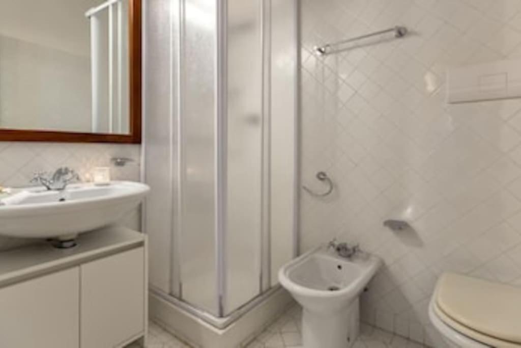 Three-Bedroom Villa photo 3