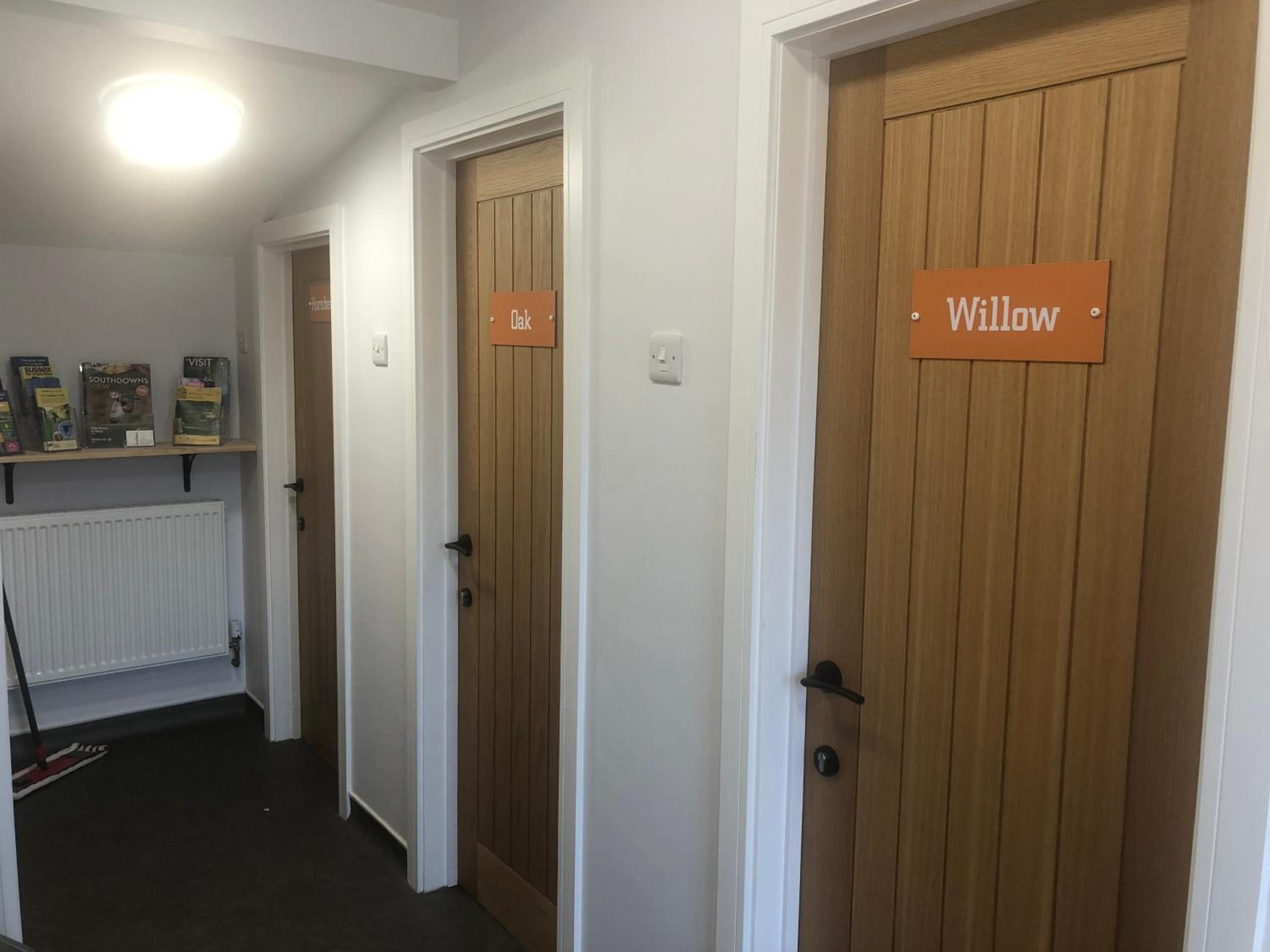 Twin Room - Photo 6