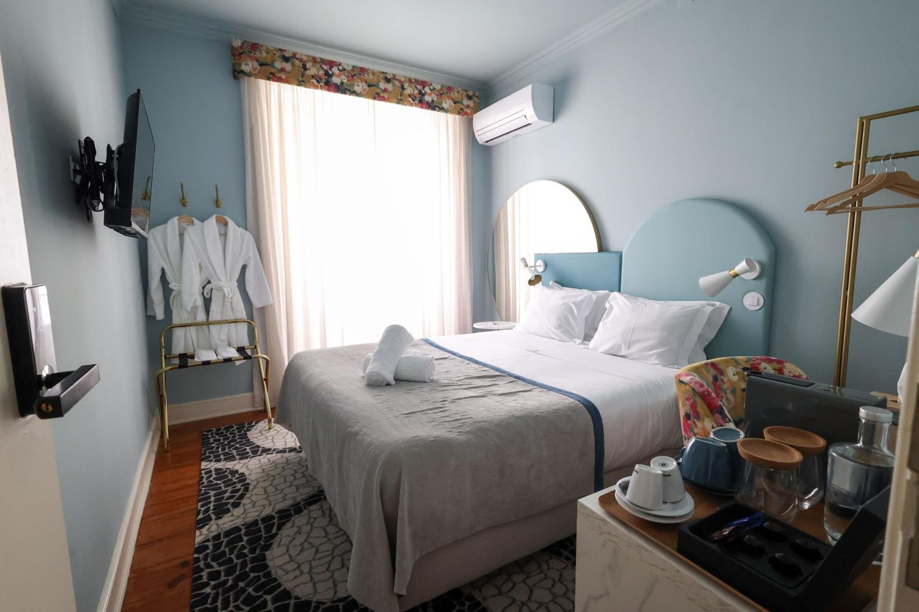 Double Room with Private External Bathroom photo 1