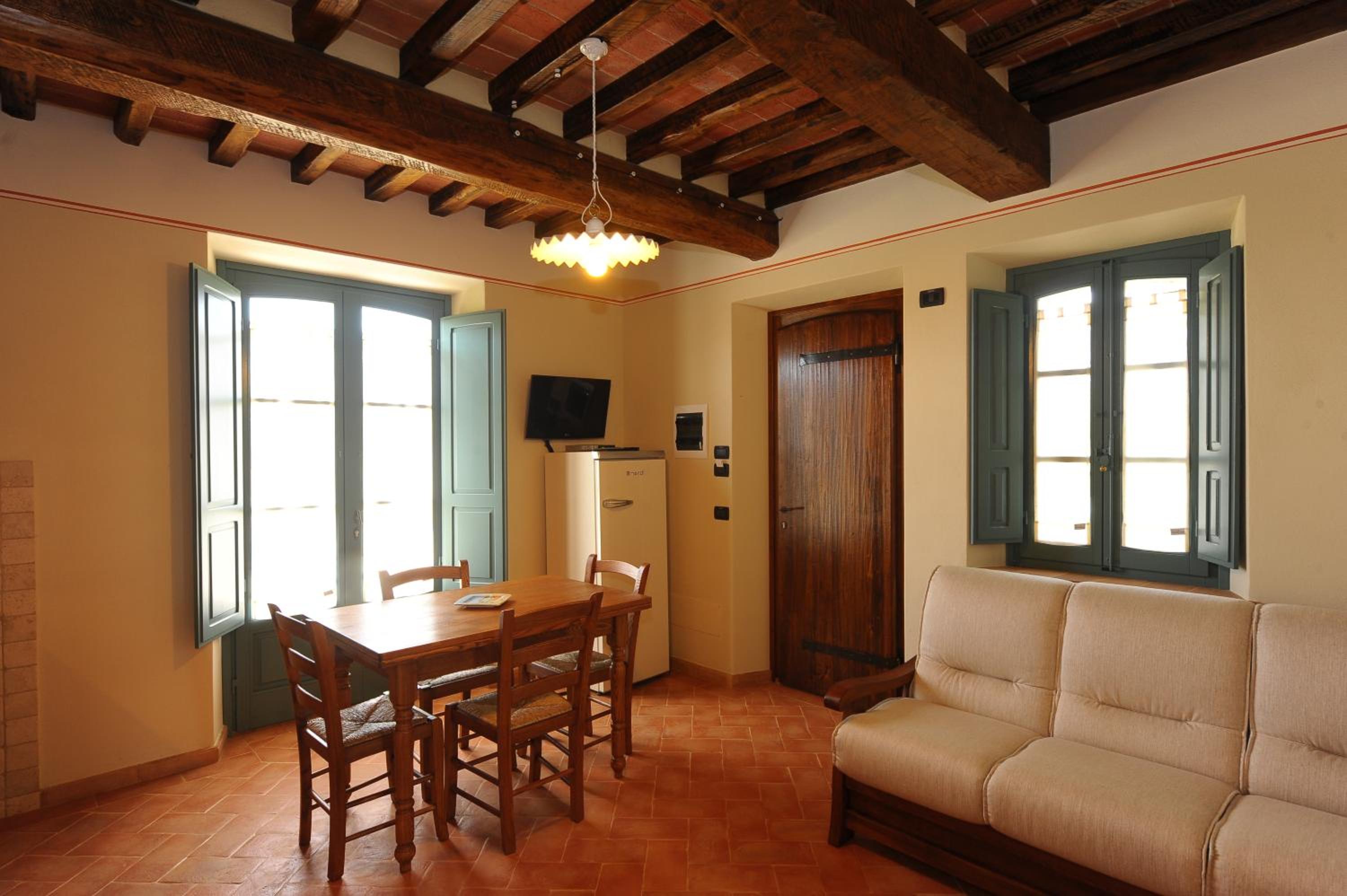 Superior Two-Bedroom Apartment - Photo 1