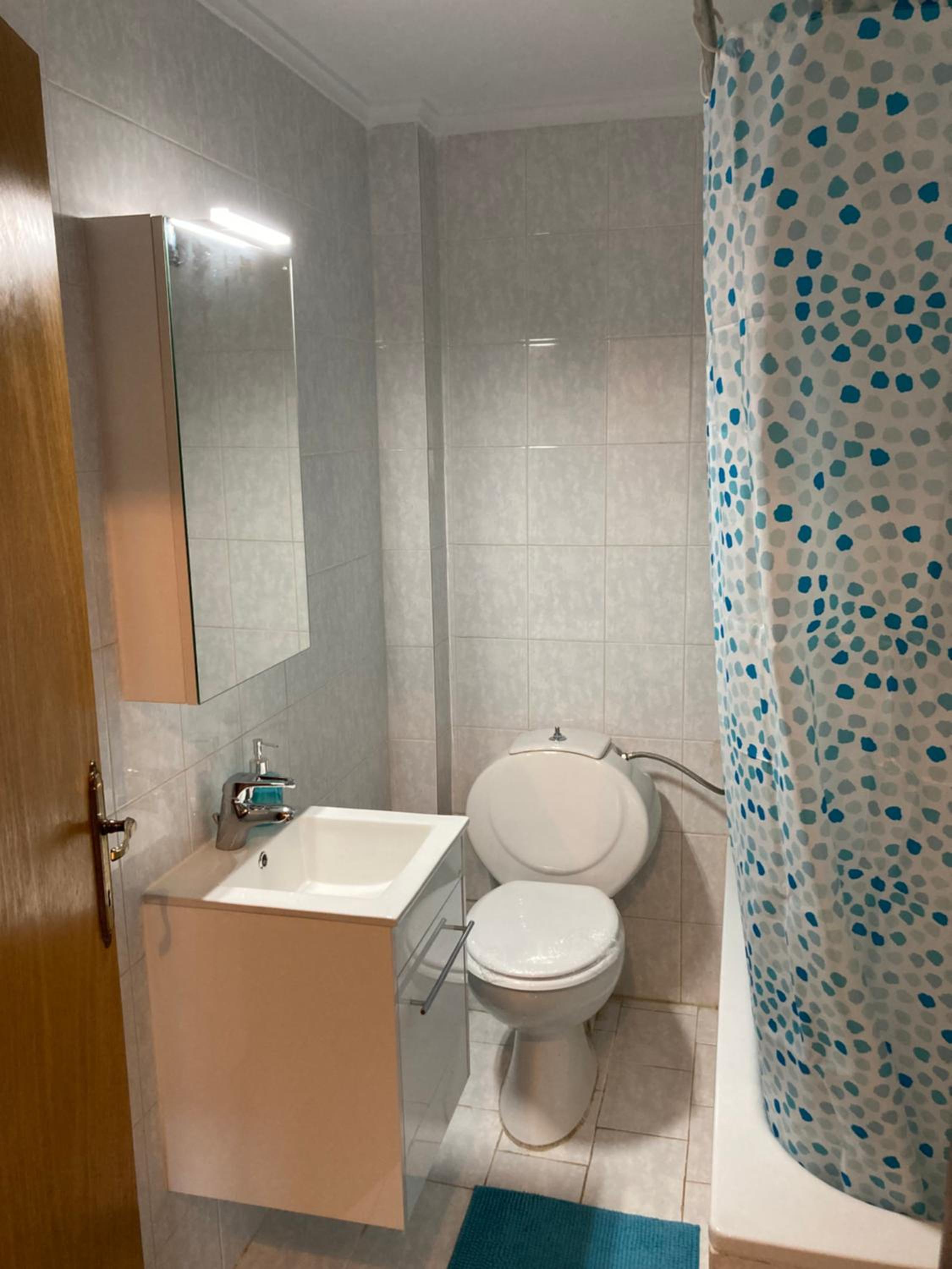 Two-Bedroom House photo 3