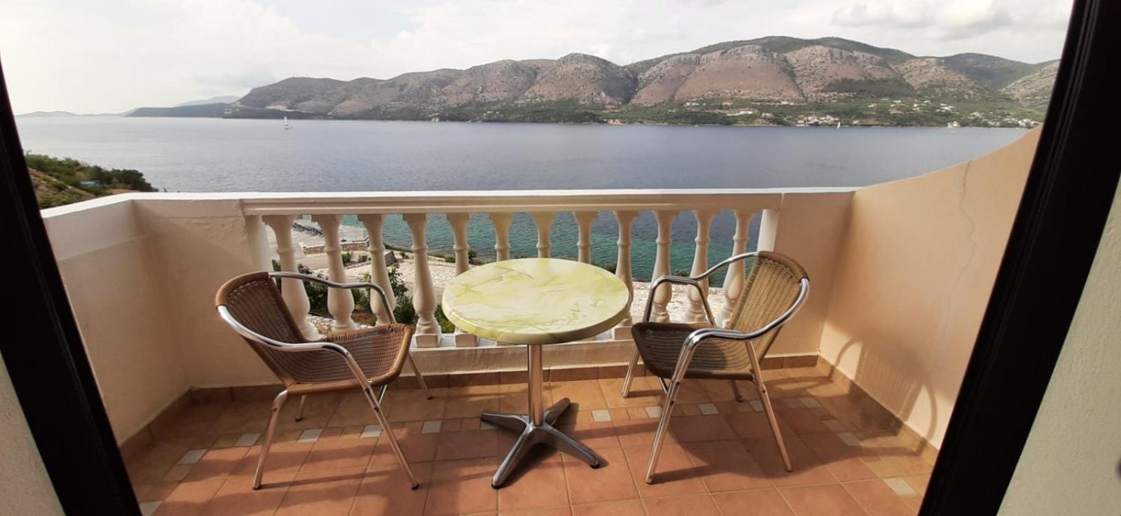 Studio Apartment with Sea View photo 3