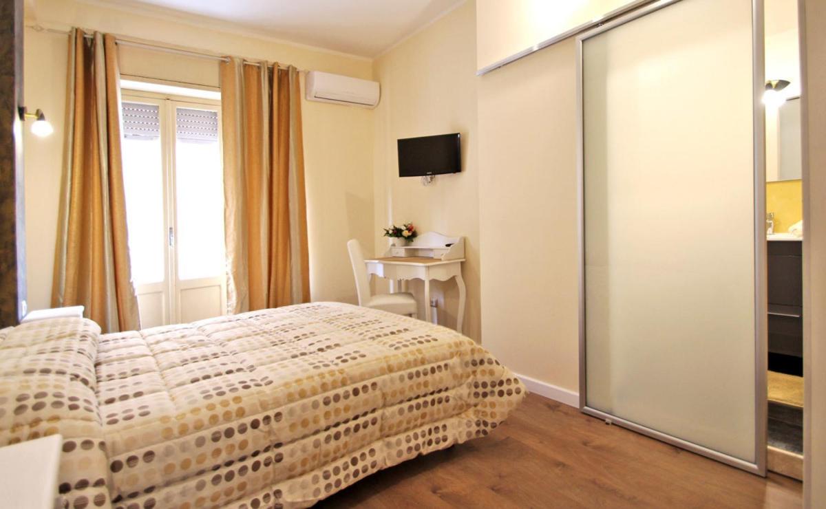 King Room with Balcony
