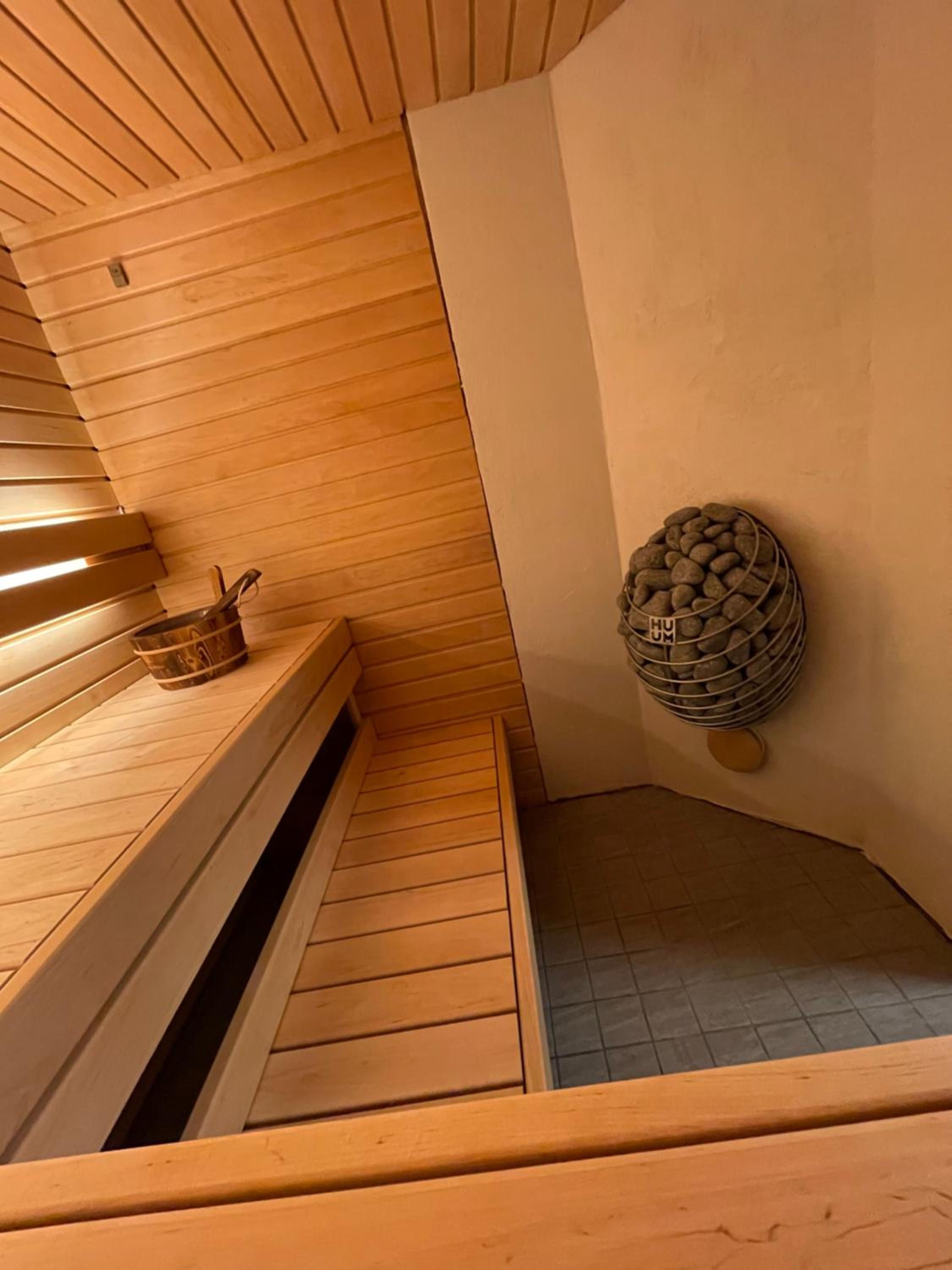 Two-Bedroom House - Photo 38