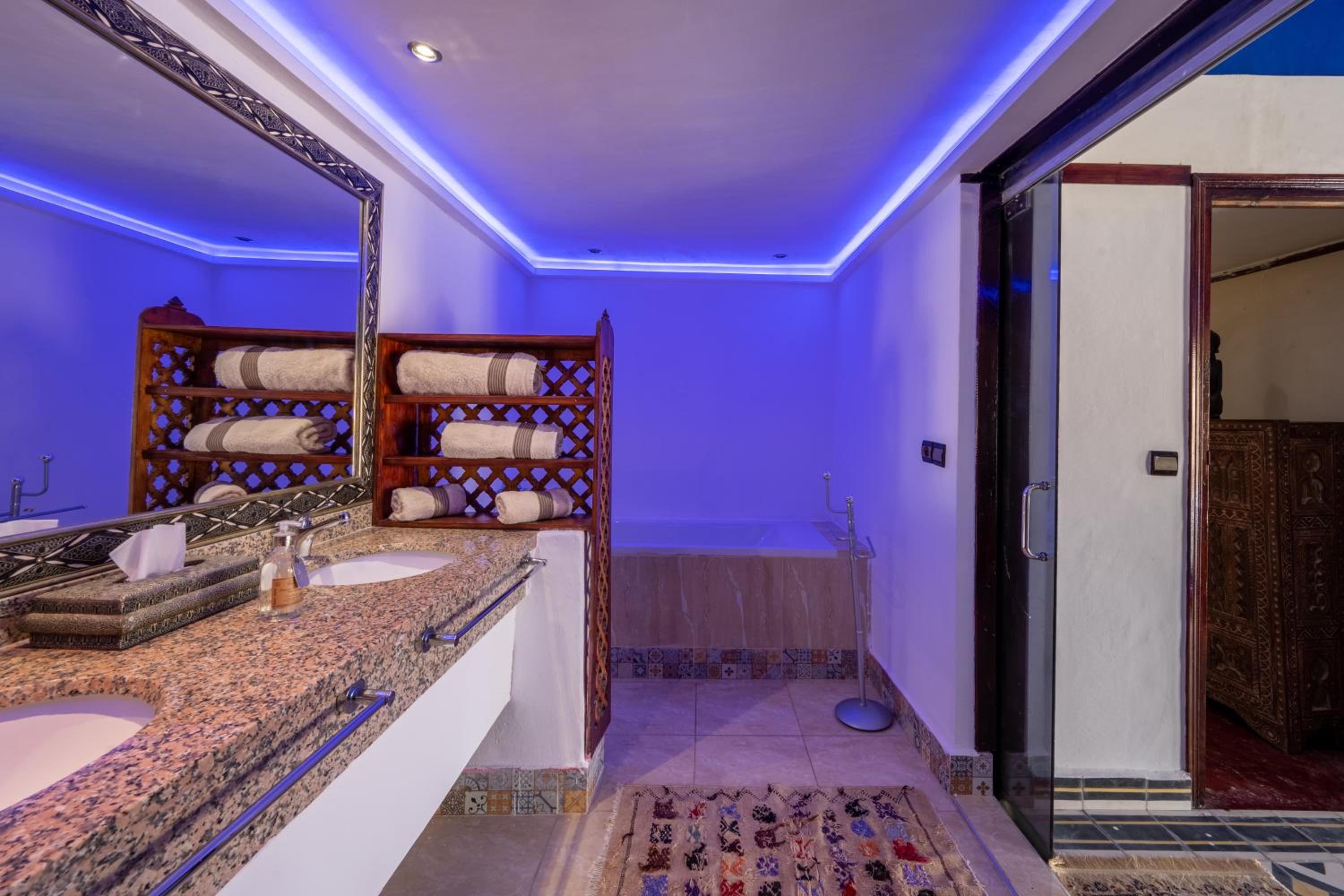 Double Room with Terrace photo 2