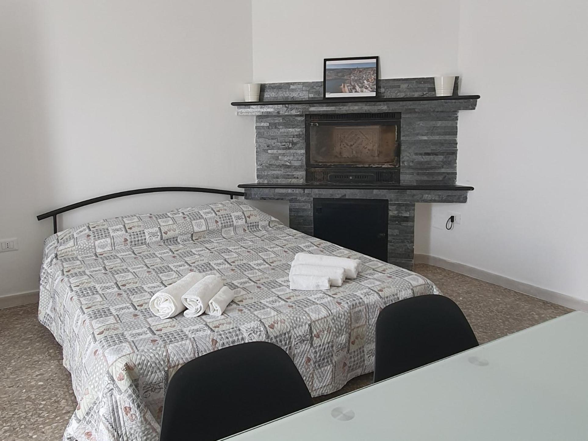One-Bedroom House