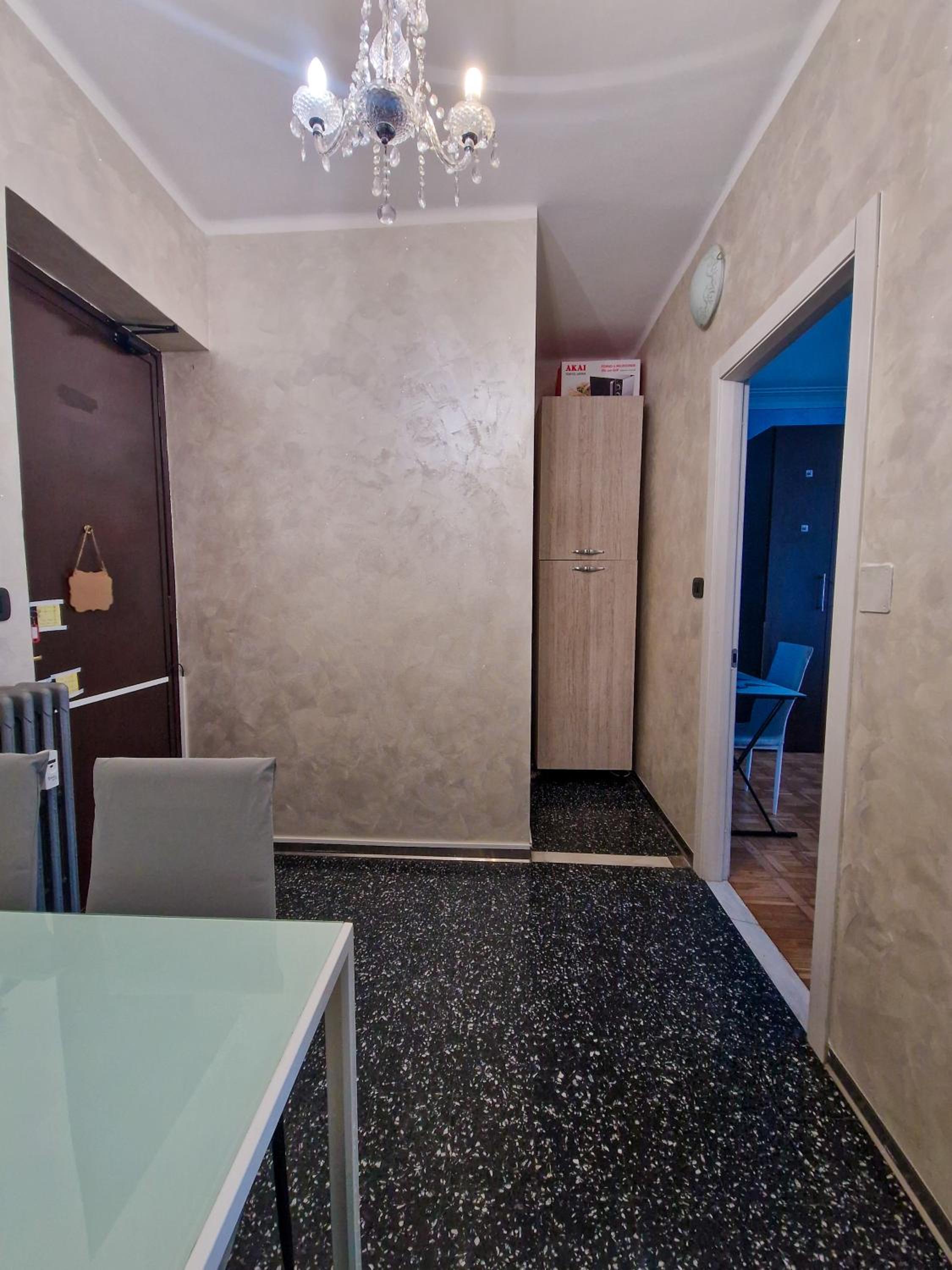 Two-Bedroom Apartment - Photo 20