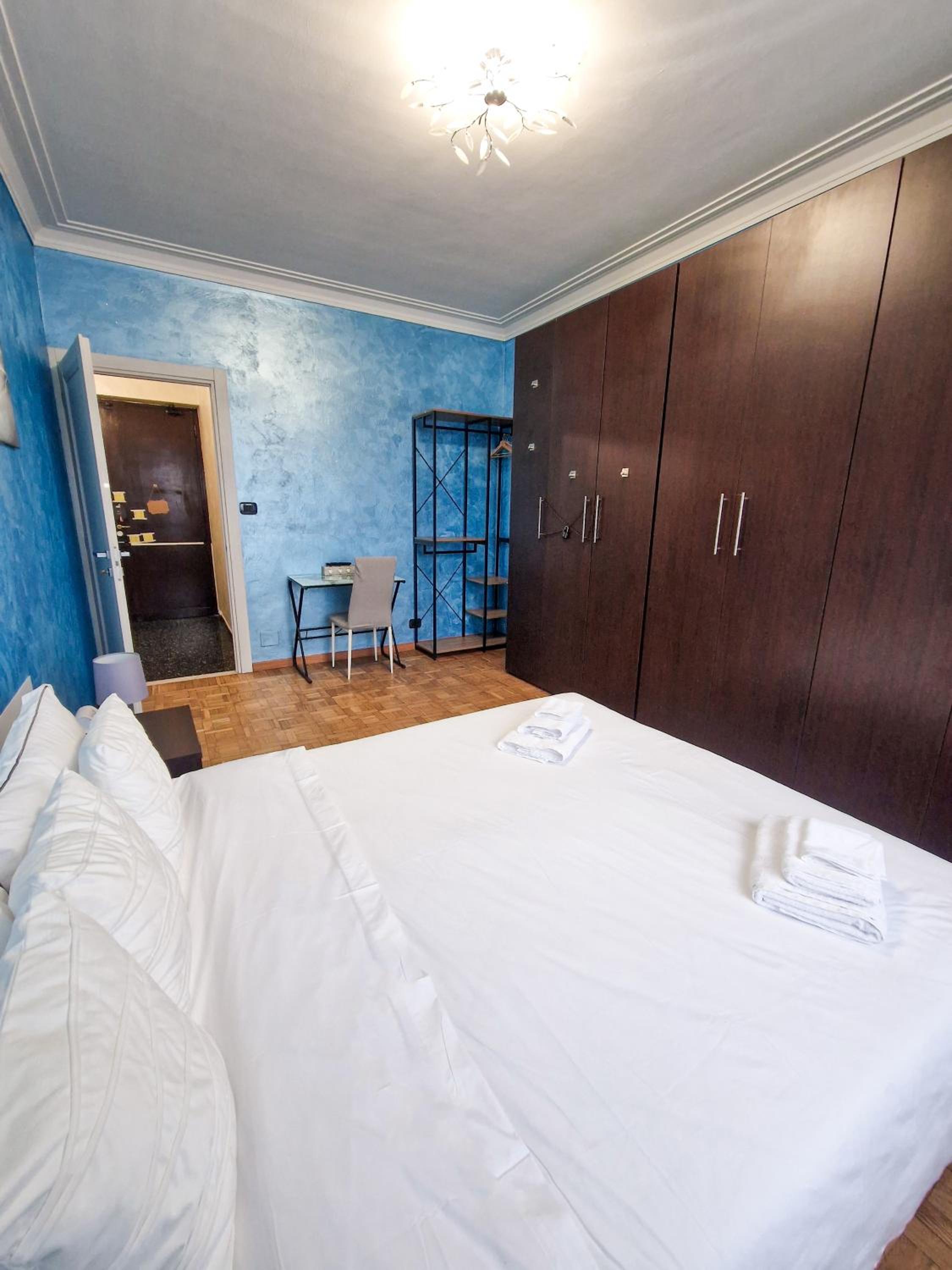 Two-Bedroom Apartment - Photo 8